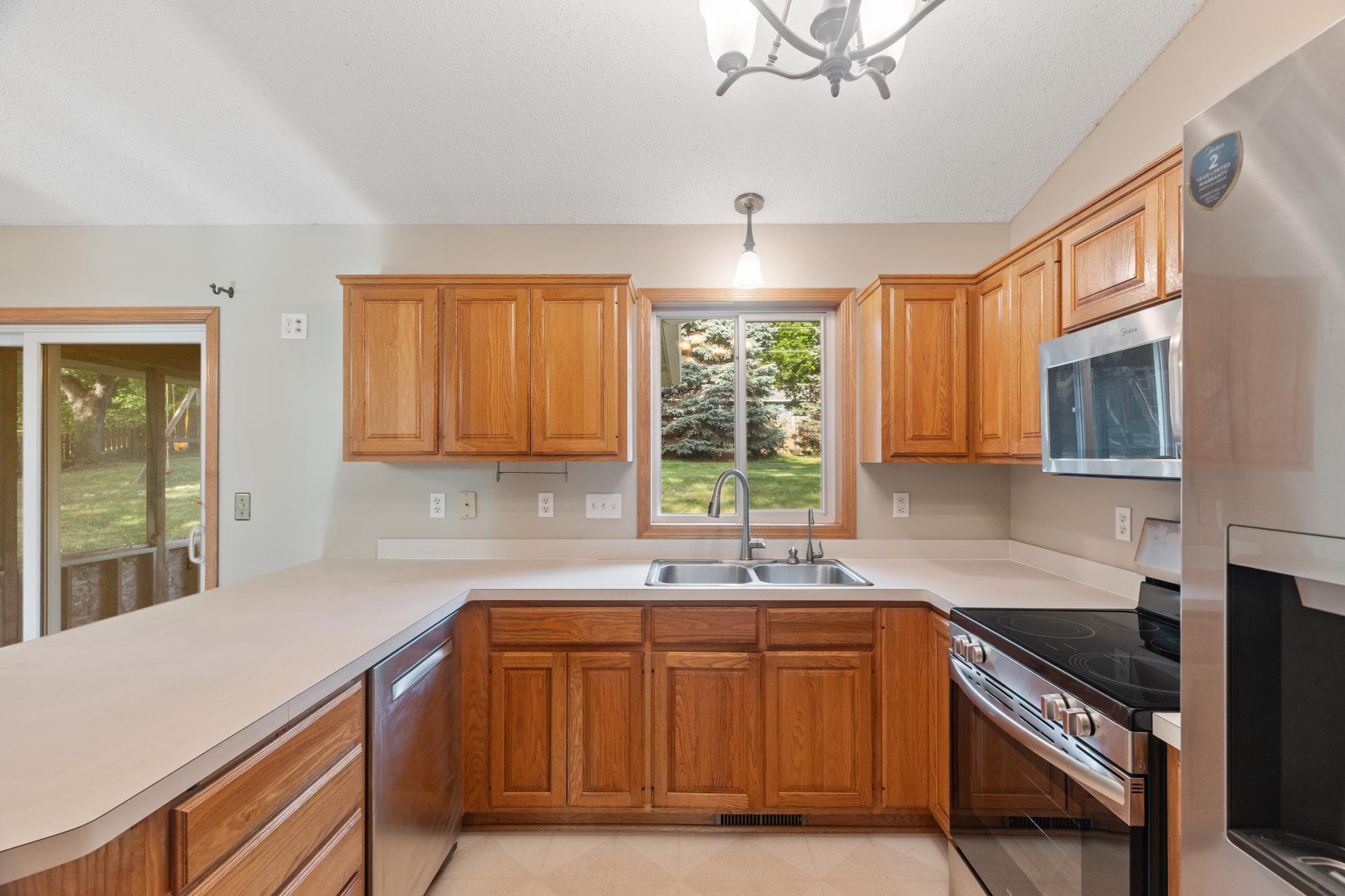 View of Residential at 2975 Egan Avenue, Eagan MN 55121, Eagan (14 of 32) - Mike Wilen | Minnesota Team Real Estate