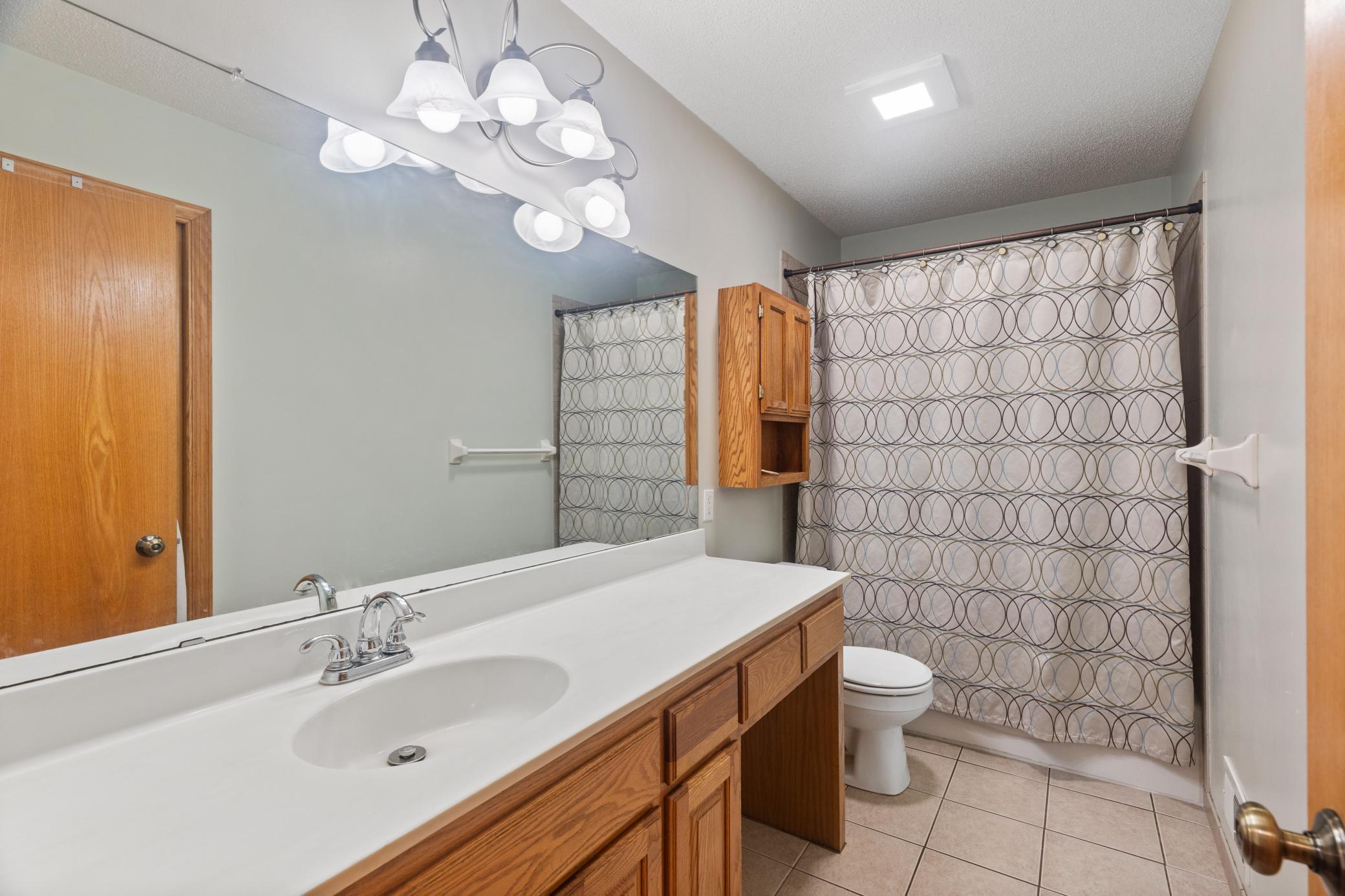 View of Residential at 2975 Egan Avenue, Eagan MN 55121, Eagan (28 of 32) - Mike Wilen | Minnesota Team Real Estate