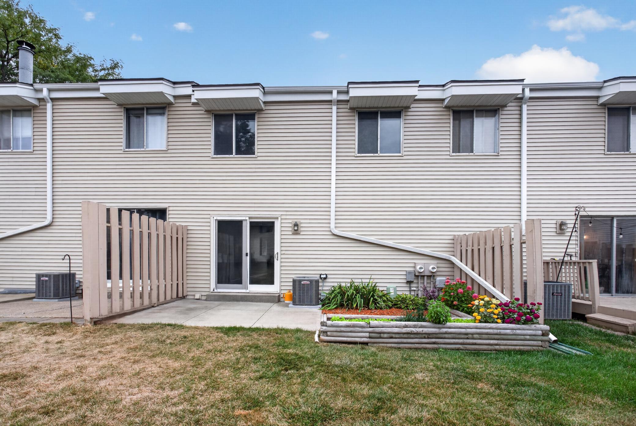 View of Residential at 456 Dorland Court, Maplewood MN 55119, Maplewood (14 of 16) - Mike Wilen | Minnesota Team Real Estate