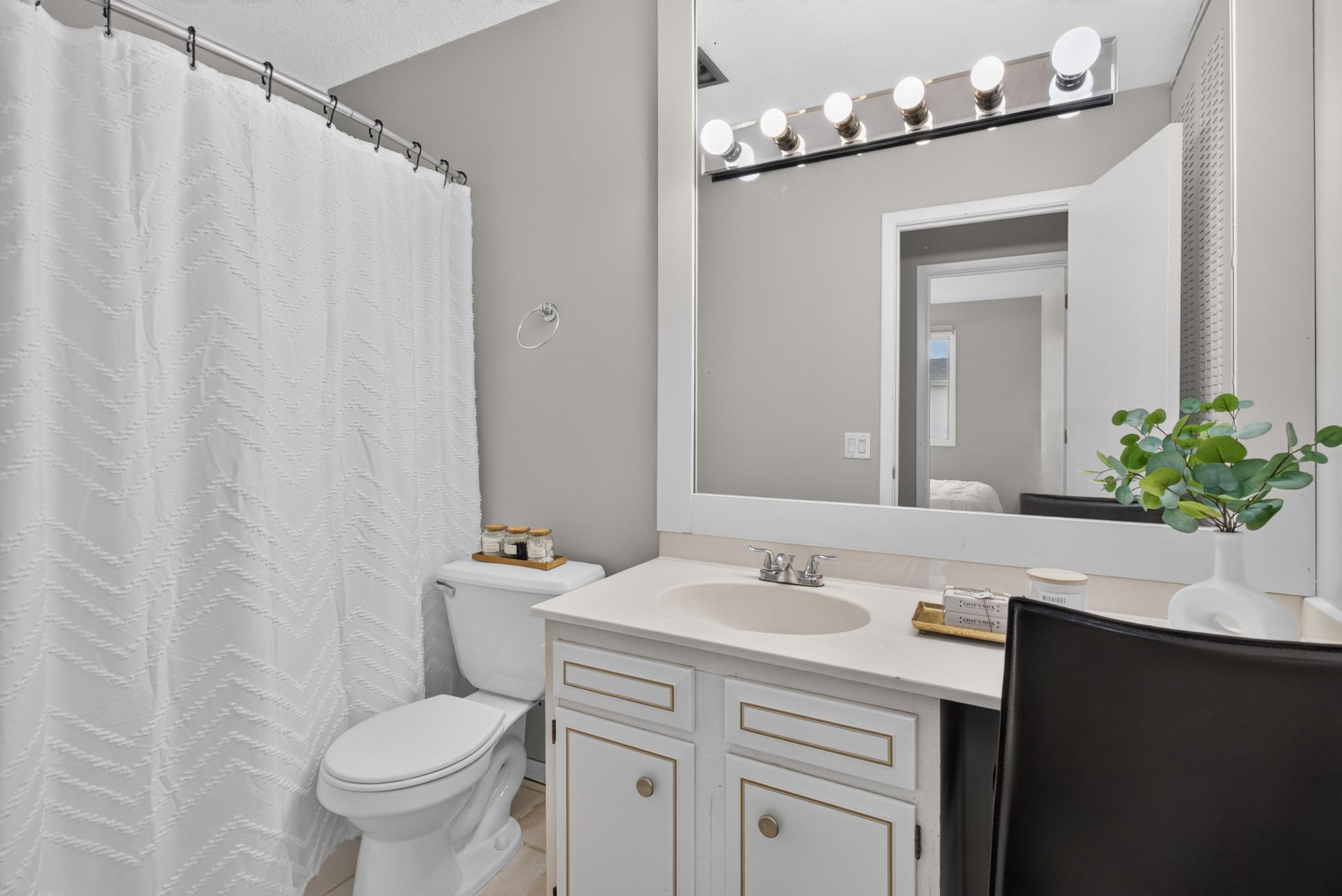 View of Residential at 456 Dorland Court, Maplewood MN 55119, Maplewood (12 of 16) - Mike Wilen | Minnesota Team Real Estate