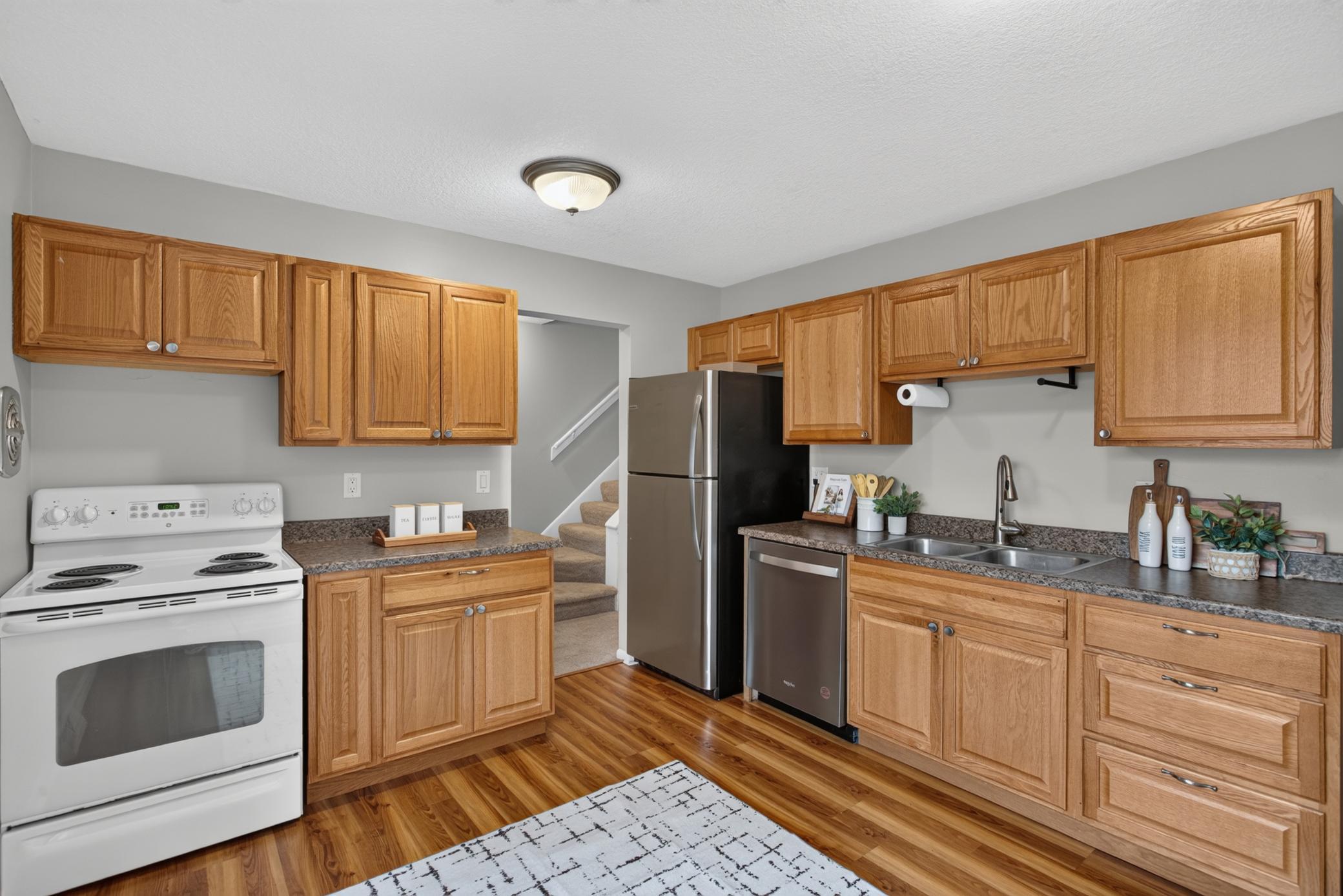 View of Residential at 456 Dorland Court, Maplewood MN 55119, Maplewood (5 of 16) - Mike Wilen | Minnesota Team Real Estate