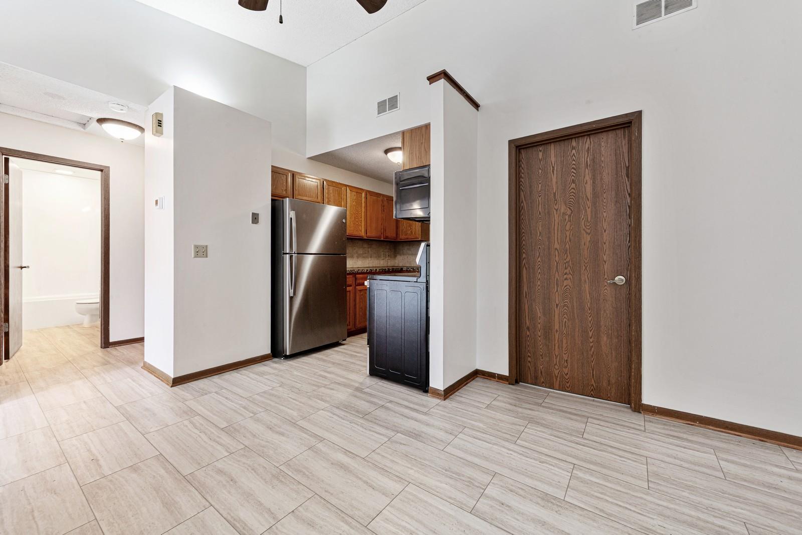 View of Residential at 3831 Heather Drive, Eagan MN 55122, Eagan (14 of 22) - Mike Wilen | Minnesota Team Real Estate
