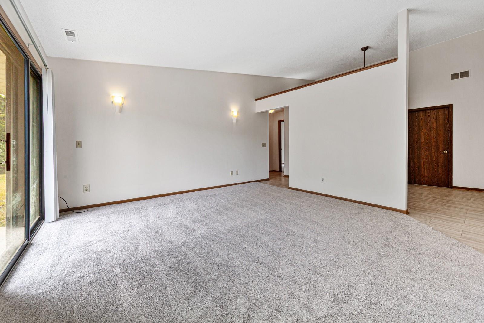 View of Residential at 3831 Heather Drive, Eagan MN 55122, Eagan (10 of 22) - Mike Wilen | Minnesota Team Real Estate