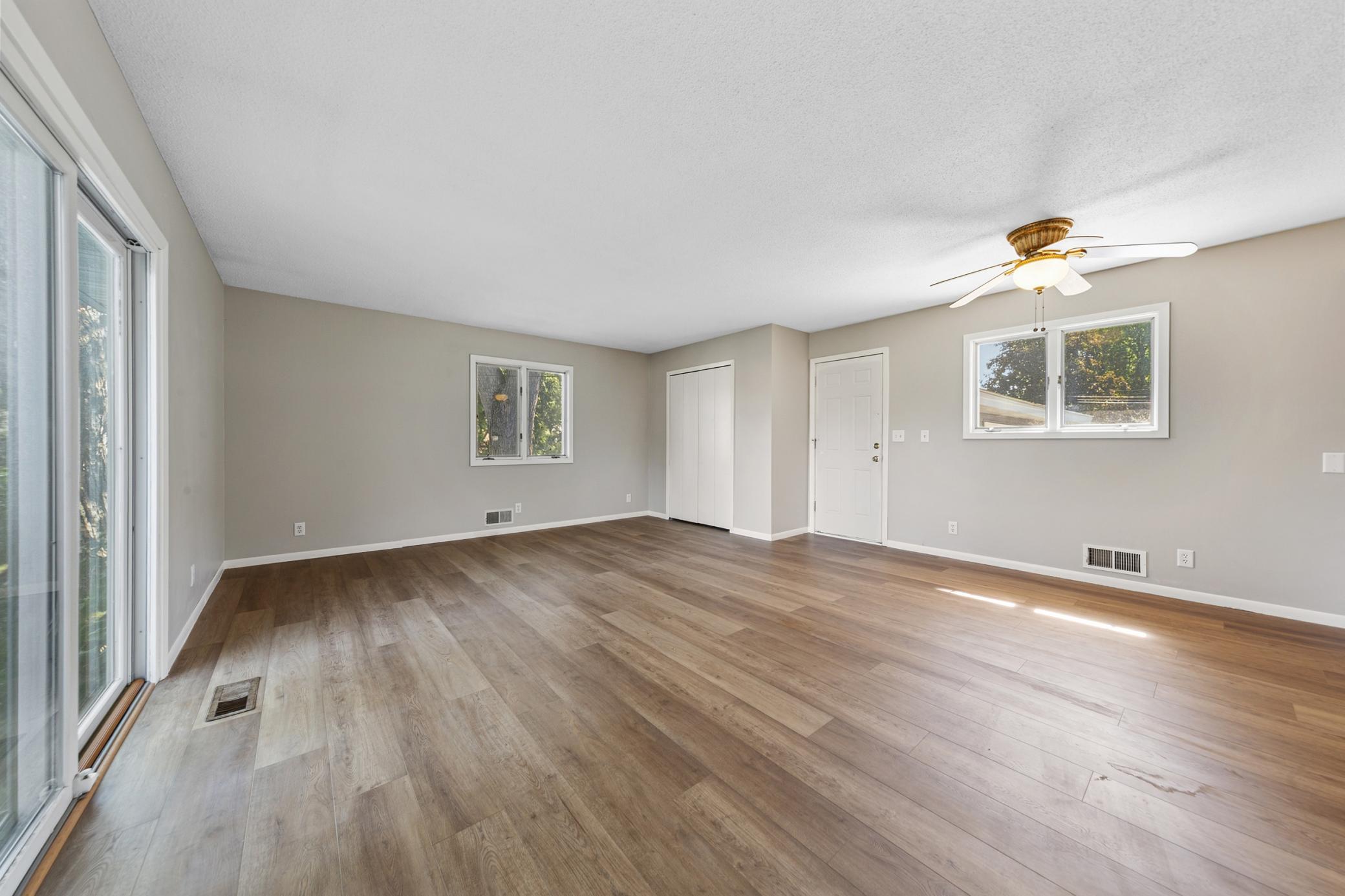 View of Residential at 4242 Limestone Drive, Eagan MN 55122, Eagan (15 of 32) - Mike Wilen | Minnesota Team Real Estate