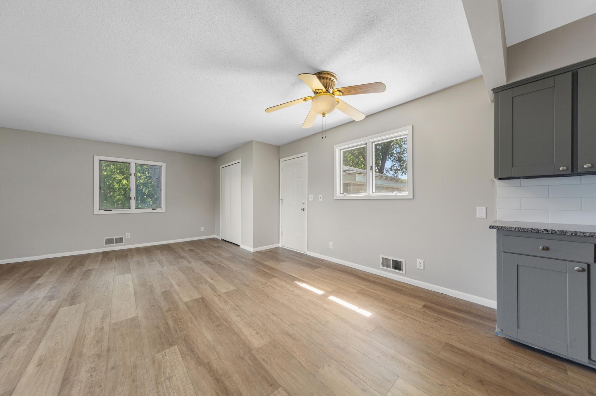 View of Residential at 4242 Limestone Drive, Eagan MN 55122, Eagan (14 of 32) - Mike Wilen | Minnesota Team Real Estate