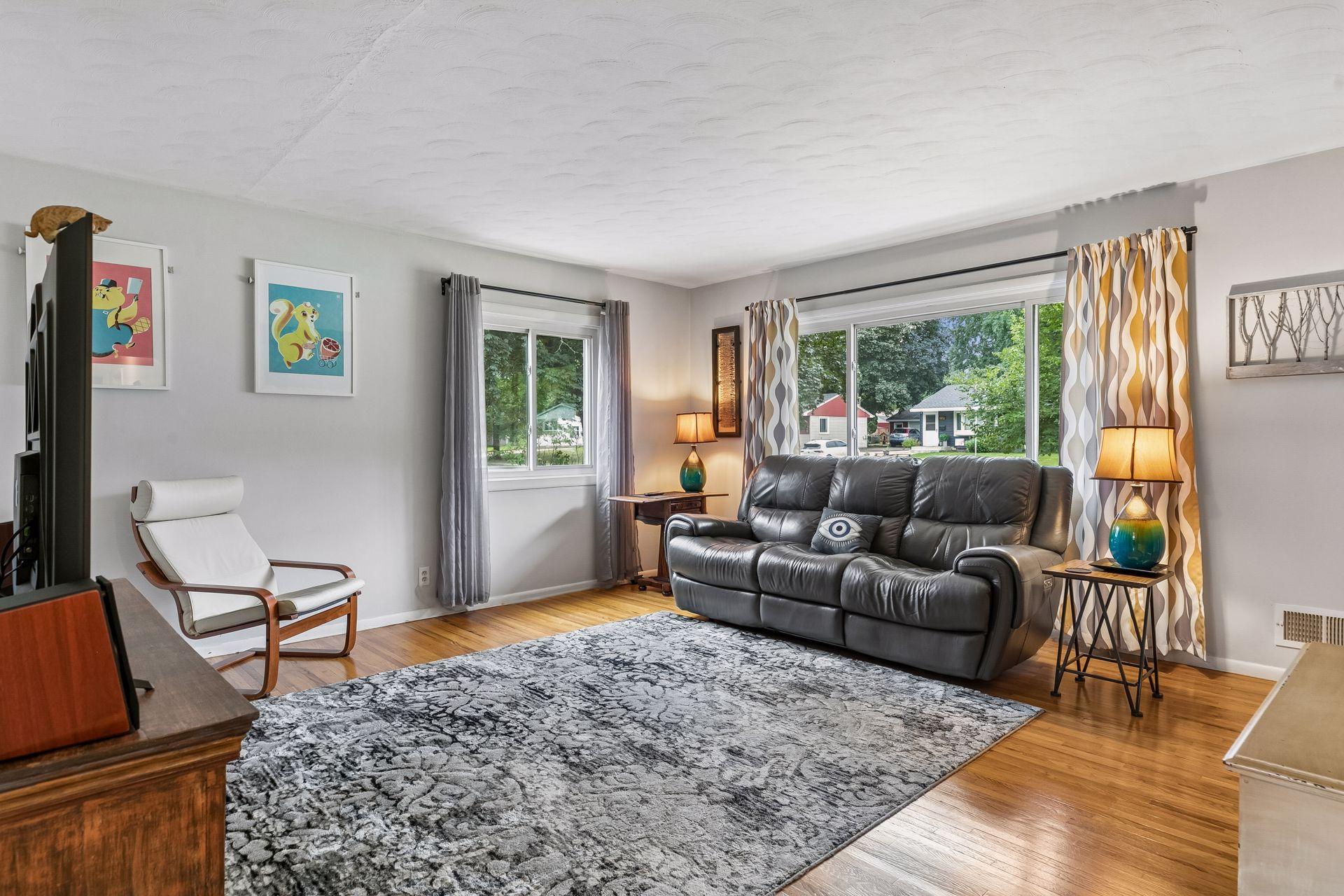View of Residential at 744 22nd Avenue, South Saint Paul MN 55075, South Saint Paul (6 of 44) - Mike Wilen | Minnesota Team Real Estate