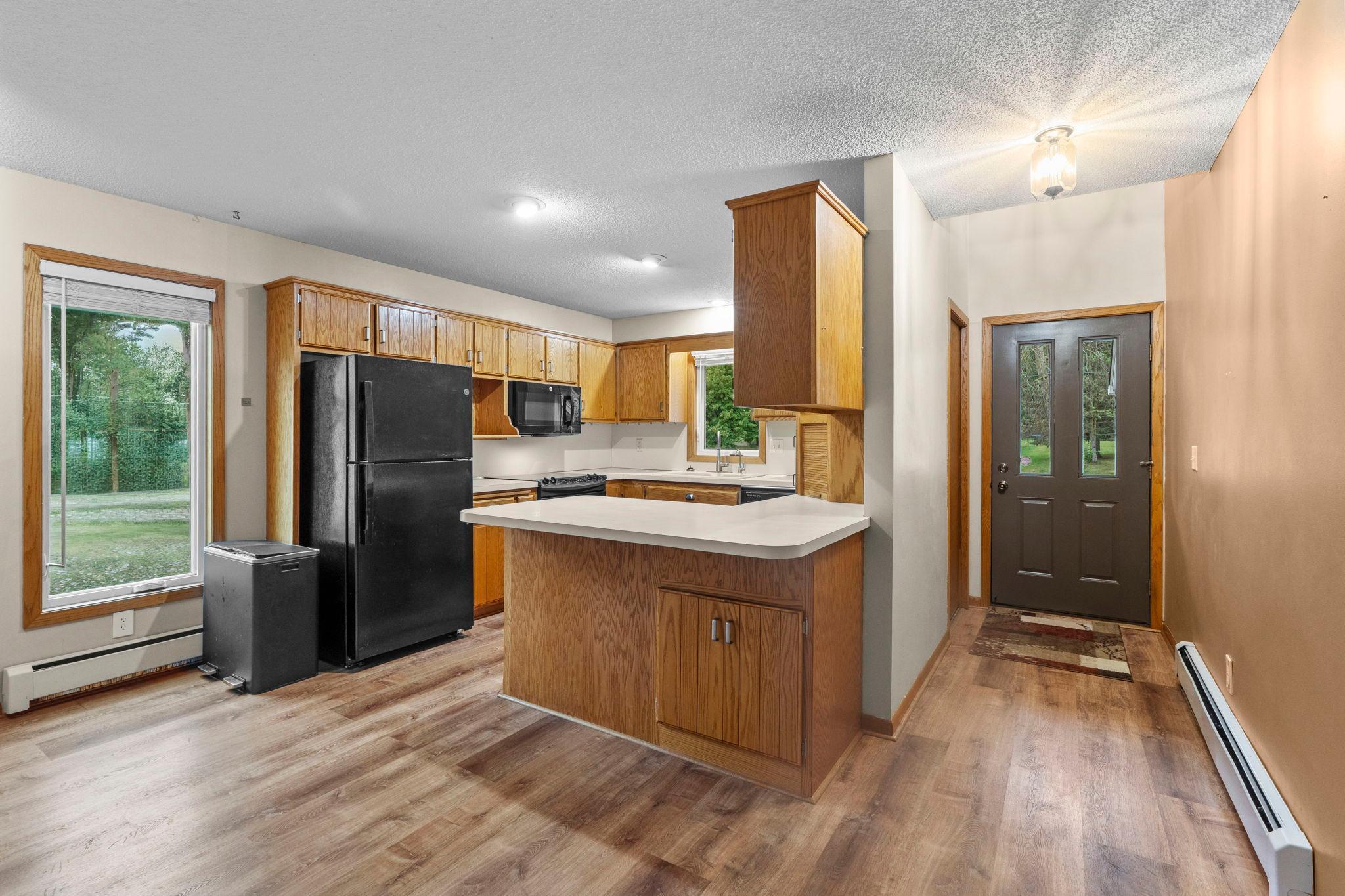 View of Residential at 8008 Mount Curve Boulevard, Brooklyn Park MN 55445, Brooklyn Park (7 of 63) - Mike Wilen | Minnesota Team Real Estate