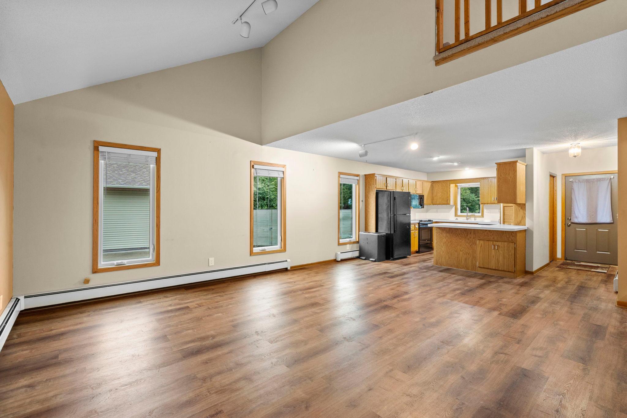 View of Residential at 8008 Mount Curve Boulevard, Brooklyn Park MN 55445, Brooklyn Park (5 of 63) - Mike Wilen | Minnesota Team Real Estate
