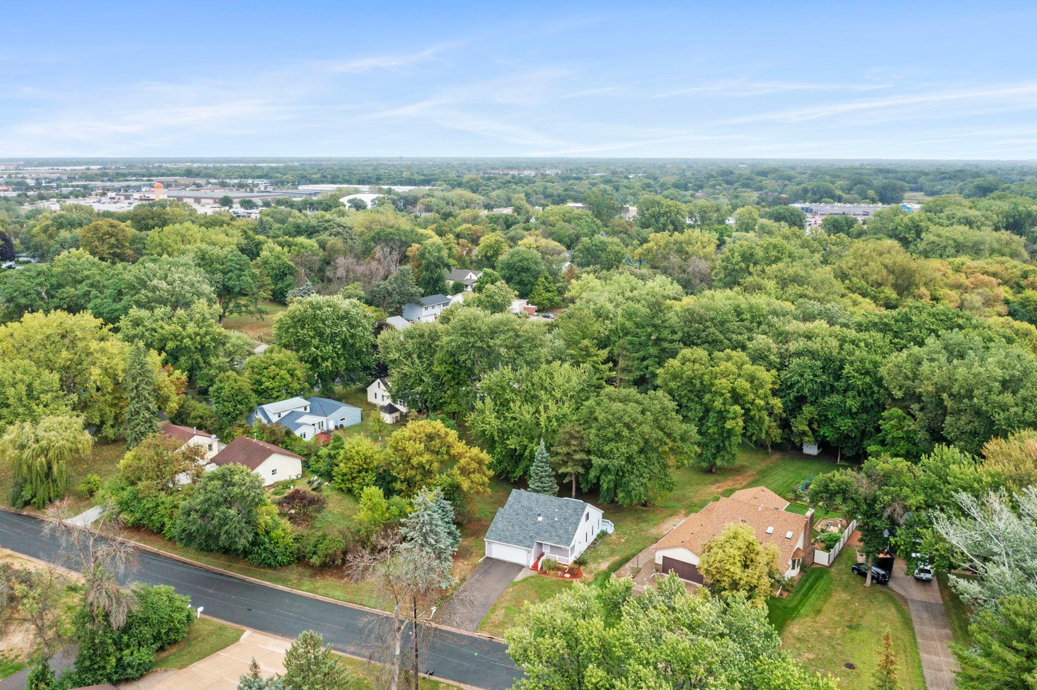 View of Residential at 8008 Mount Curve Boulevard, Brooklyn Park MN 55445, Brooklyn Park (26 of 63) - Mike Wilen | Minnesota Team Real Estate