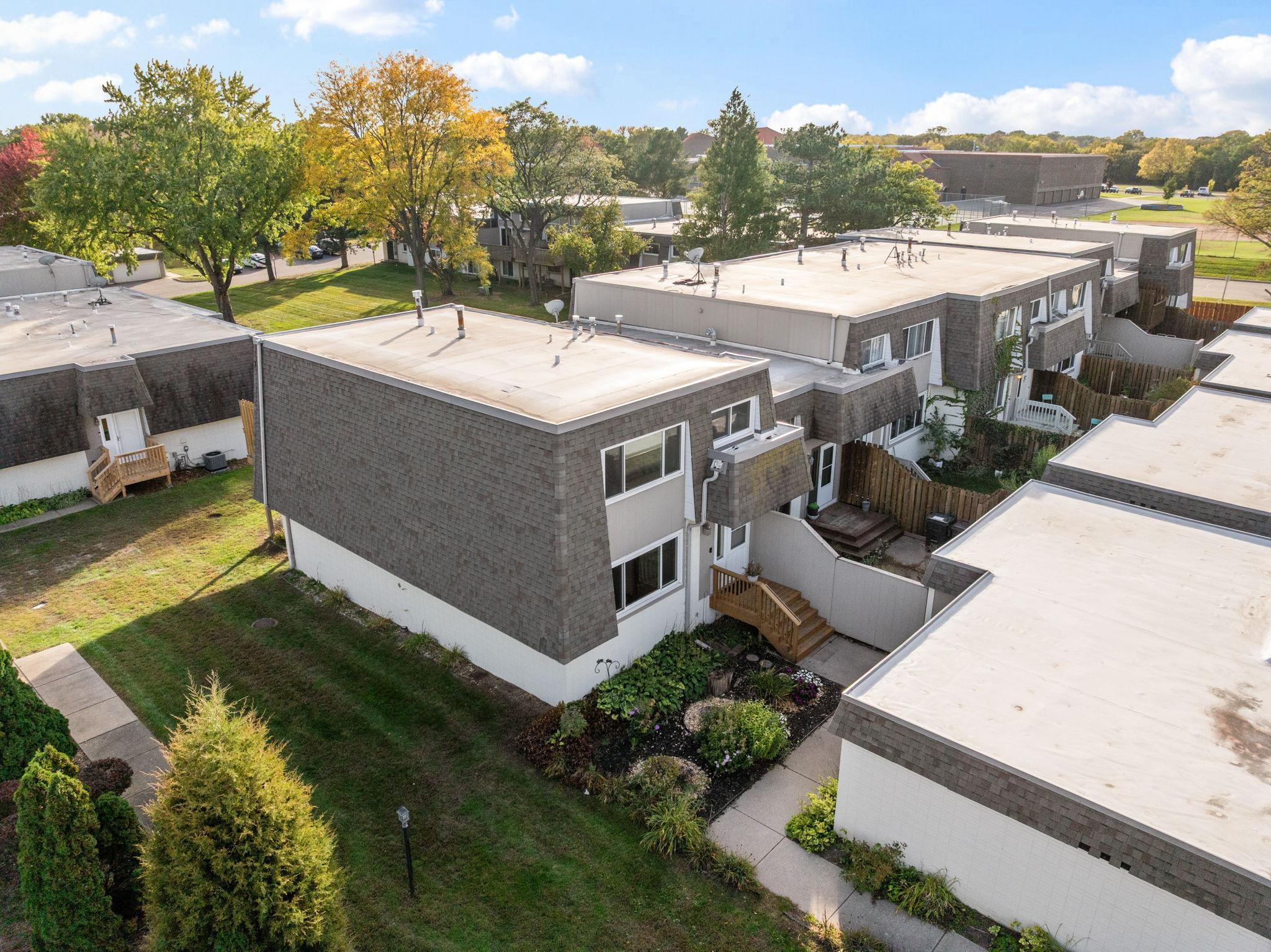 View of Residential at 10461 Dupont Road, Bloomington MN 55431, Bloomington (37 of 42) - Mike Wilen | Minnesota Team Real Estate