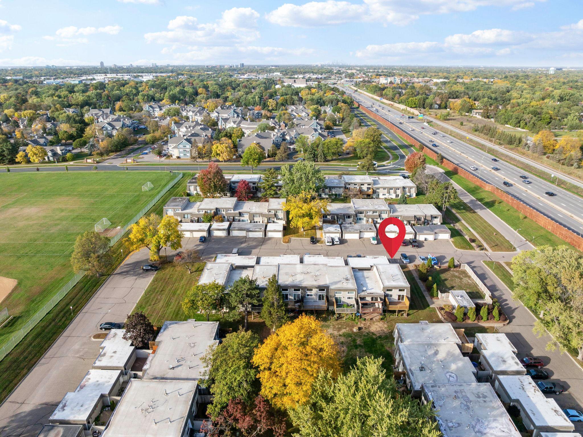 View of Residential at 10461 Dupont Road, Bloomington MN 55431, Bloomington (40 of 42) - Mike Wilen | Minnesota Team Real Estate