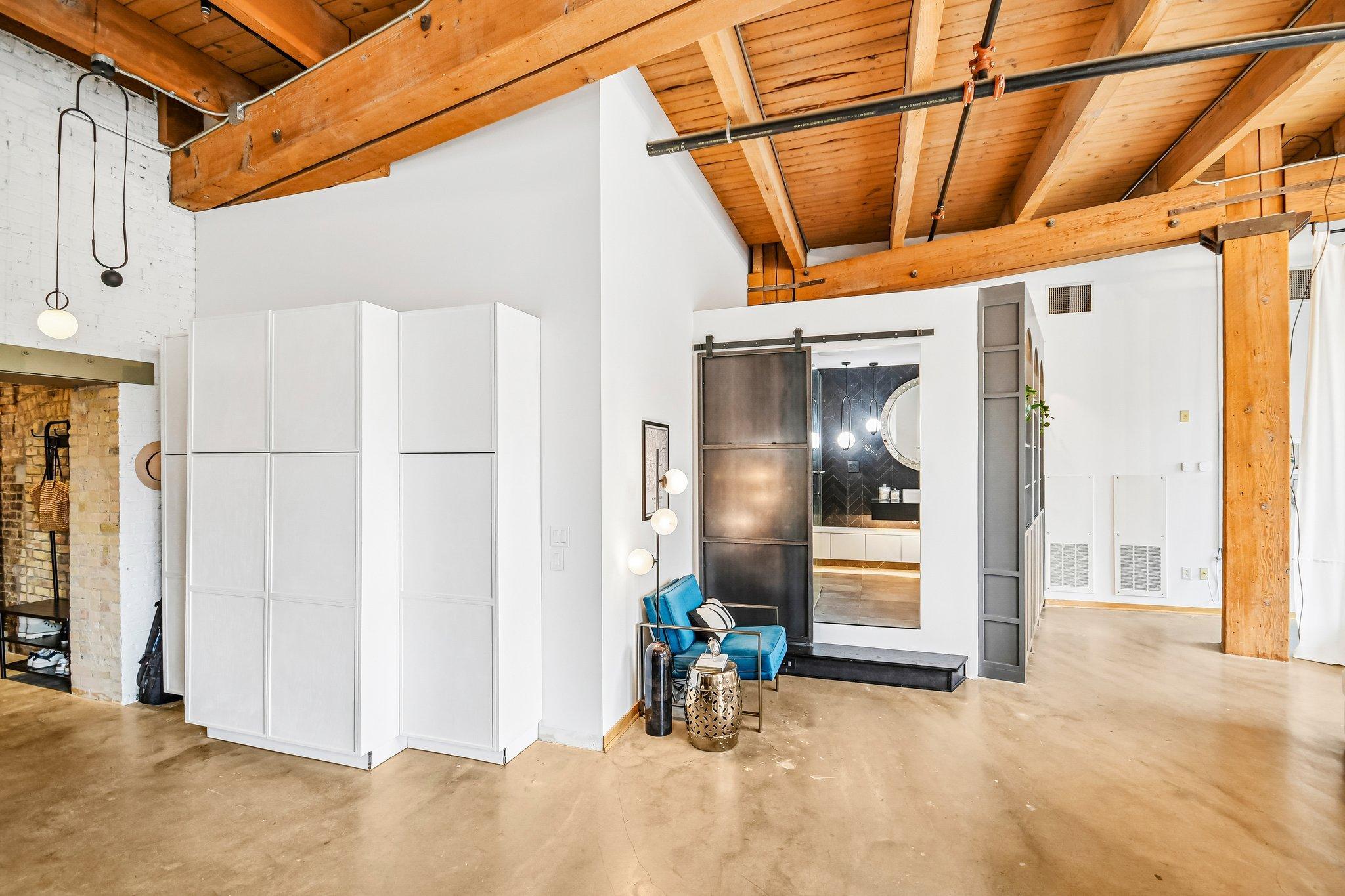 View of Residential at 404 Washington Avenue #202, Minneapolis MN 55401, Minneapolis (15 of 48) - Mike Wilen | Minnesota Team Real Estate