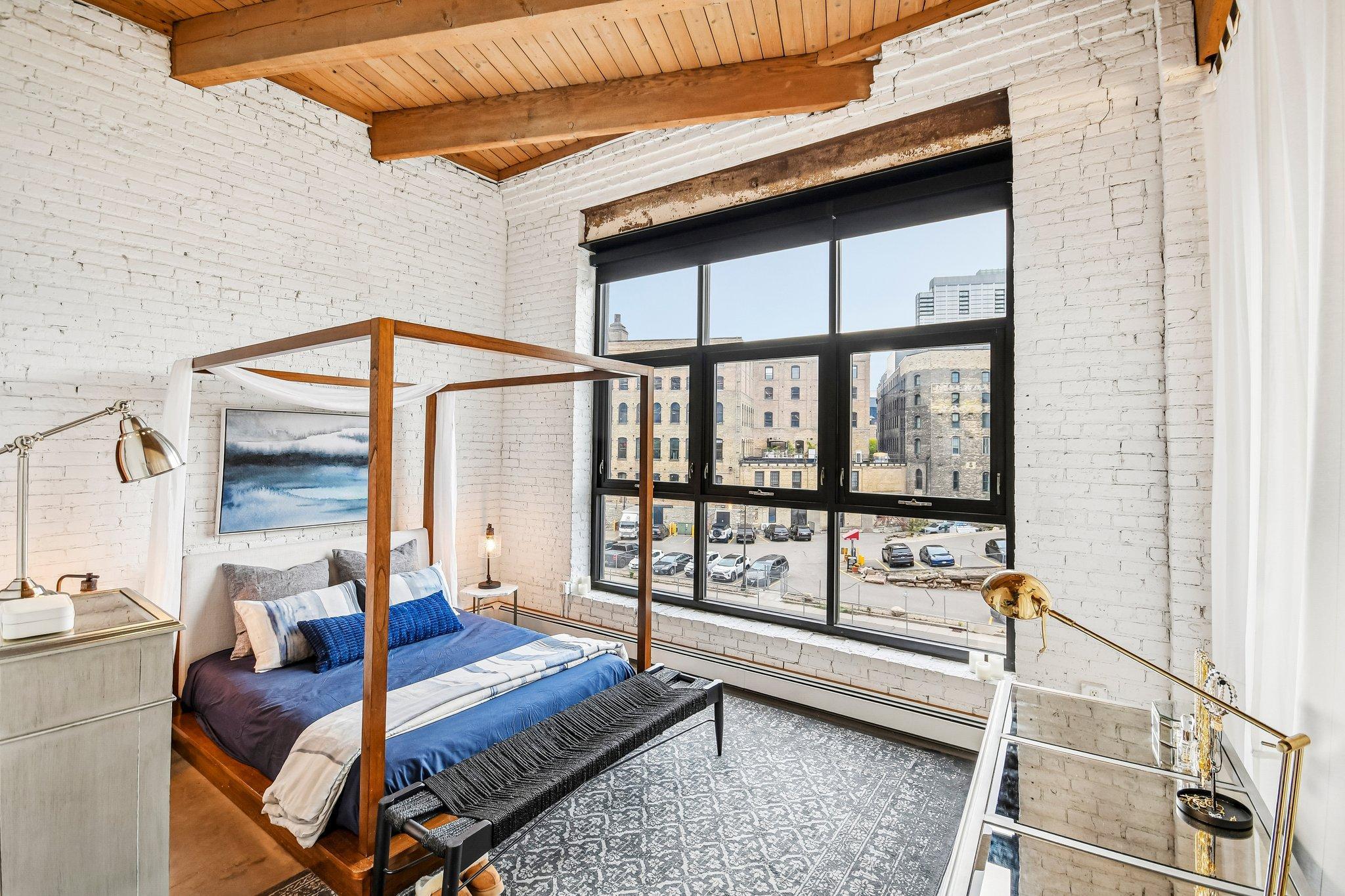 View of Residential at 404 Washington Avenue #202, Minneapolis MN 55401, Minneapolis (24 of 48) - Mike Wilen | Minnesota Team Real Estate