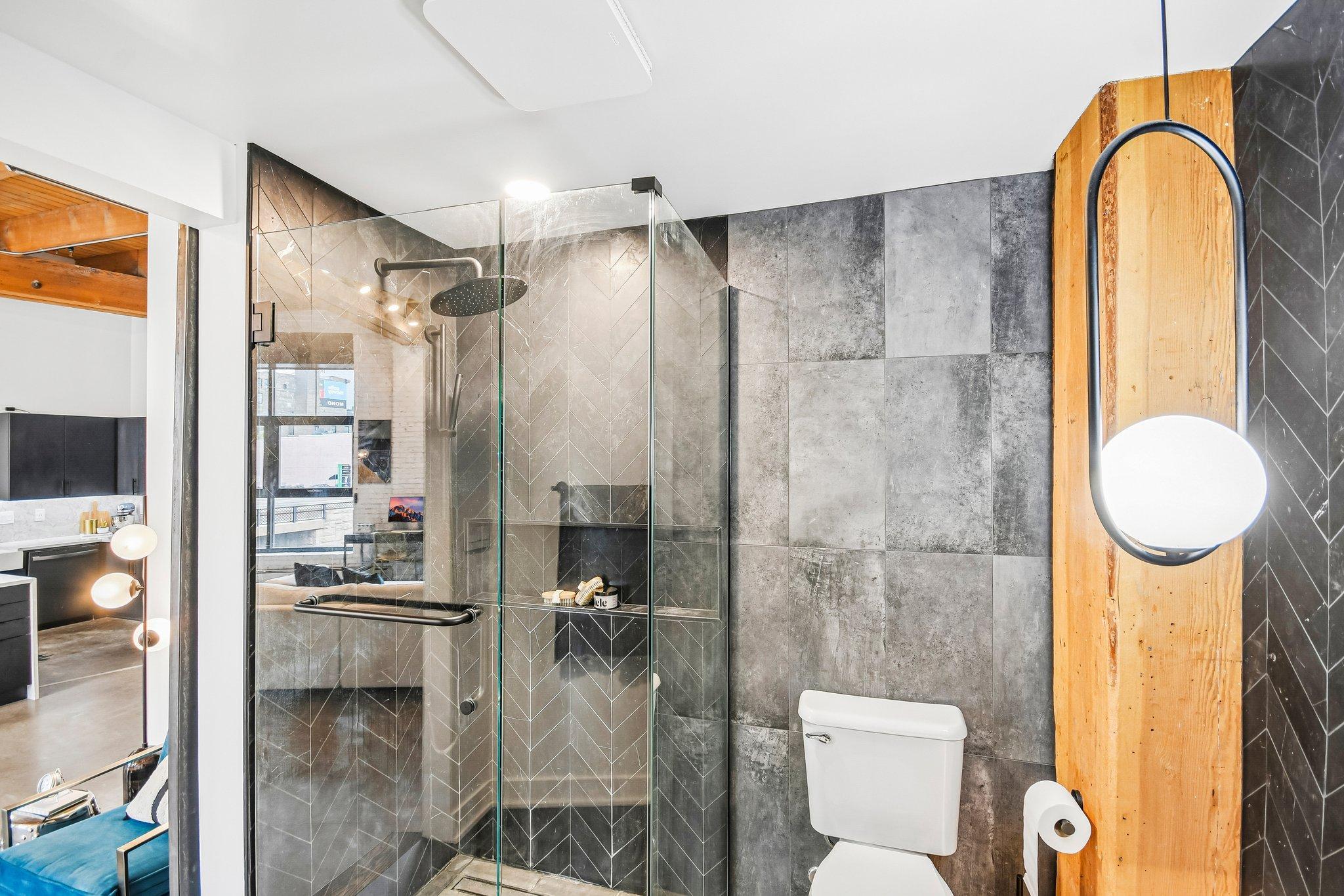 View of Residential at 404 Washington Avenue #202, Minneapolis MN 55401, Minneapolis (20 of 48) - Mike Wilen | Minnesota Team Real Estate