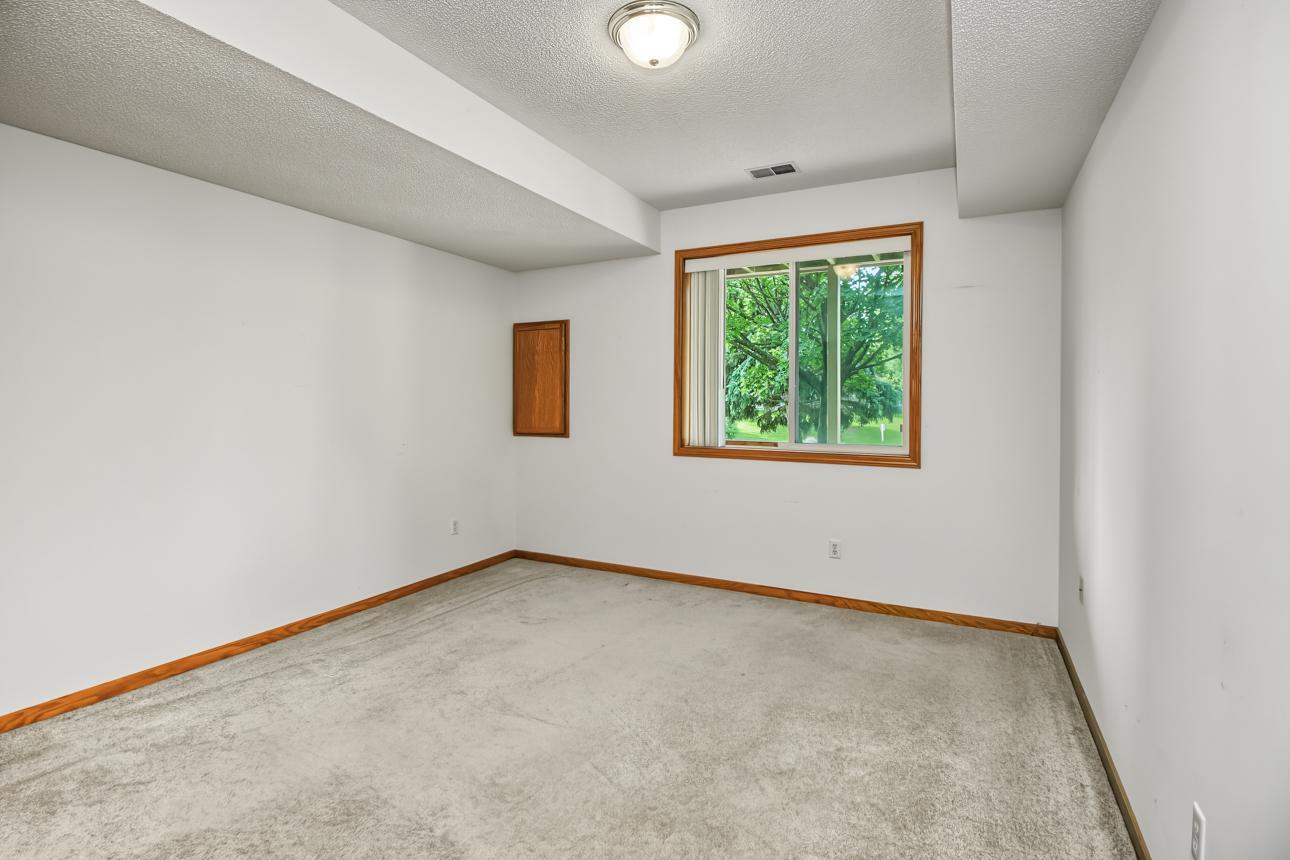 View of Residential at 15141 Cimarron Avenue, Rosemount MN 55068, Rosemount (13 of 17) - Mike Wilen | Minnesota Team Real Estate