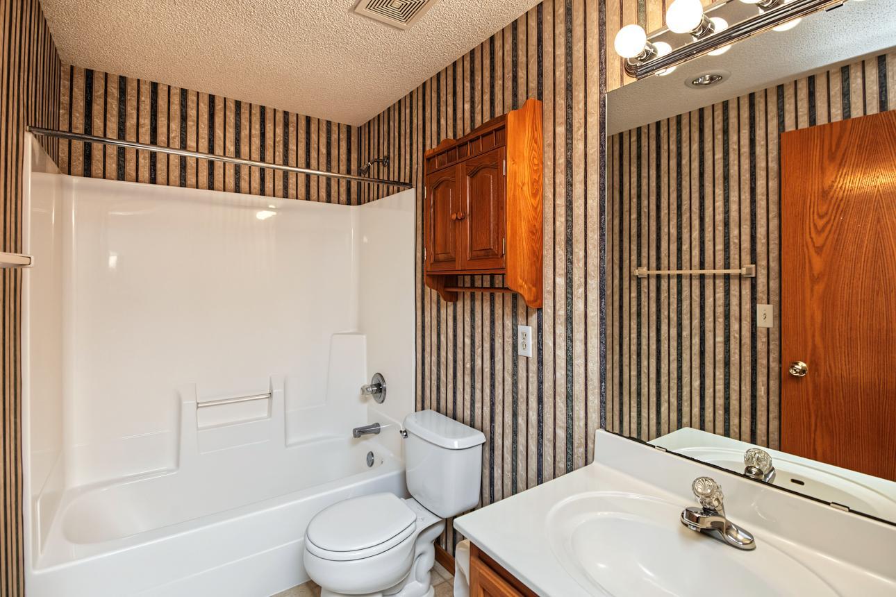 View of Residential at 15141 Cimarron Avenue, Rosemount MN 55068, Rosemount (12 of 17) - Mike Wilen | Minnesota Team Real Estate