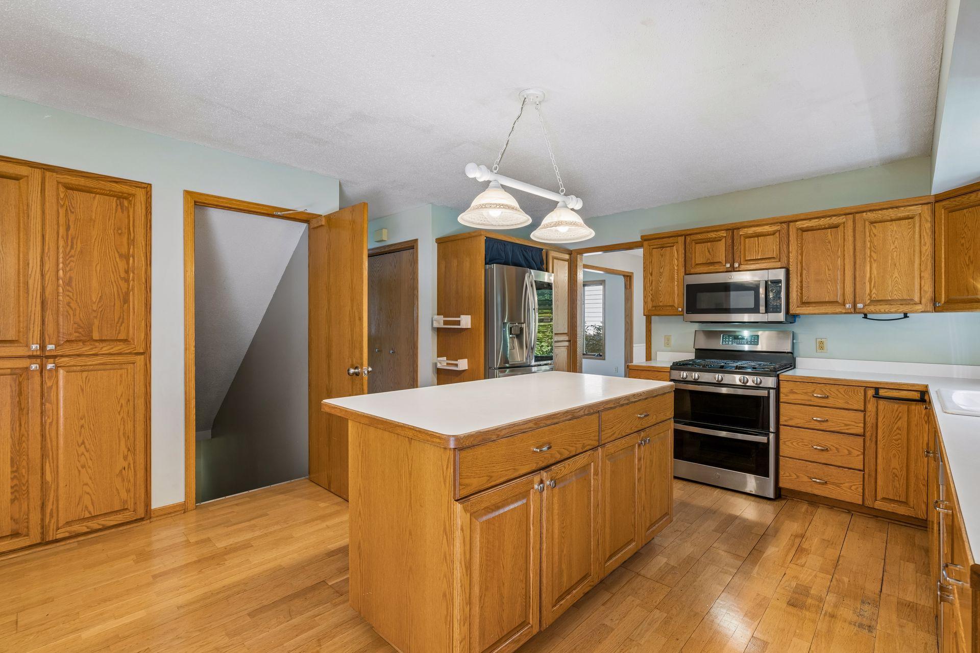 View of Residential at 5027 Forest Glen Court, Savage MN 55378, Savage (31 of 41) - Mike Wilen | Minnesota Team Real Estate