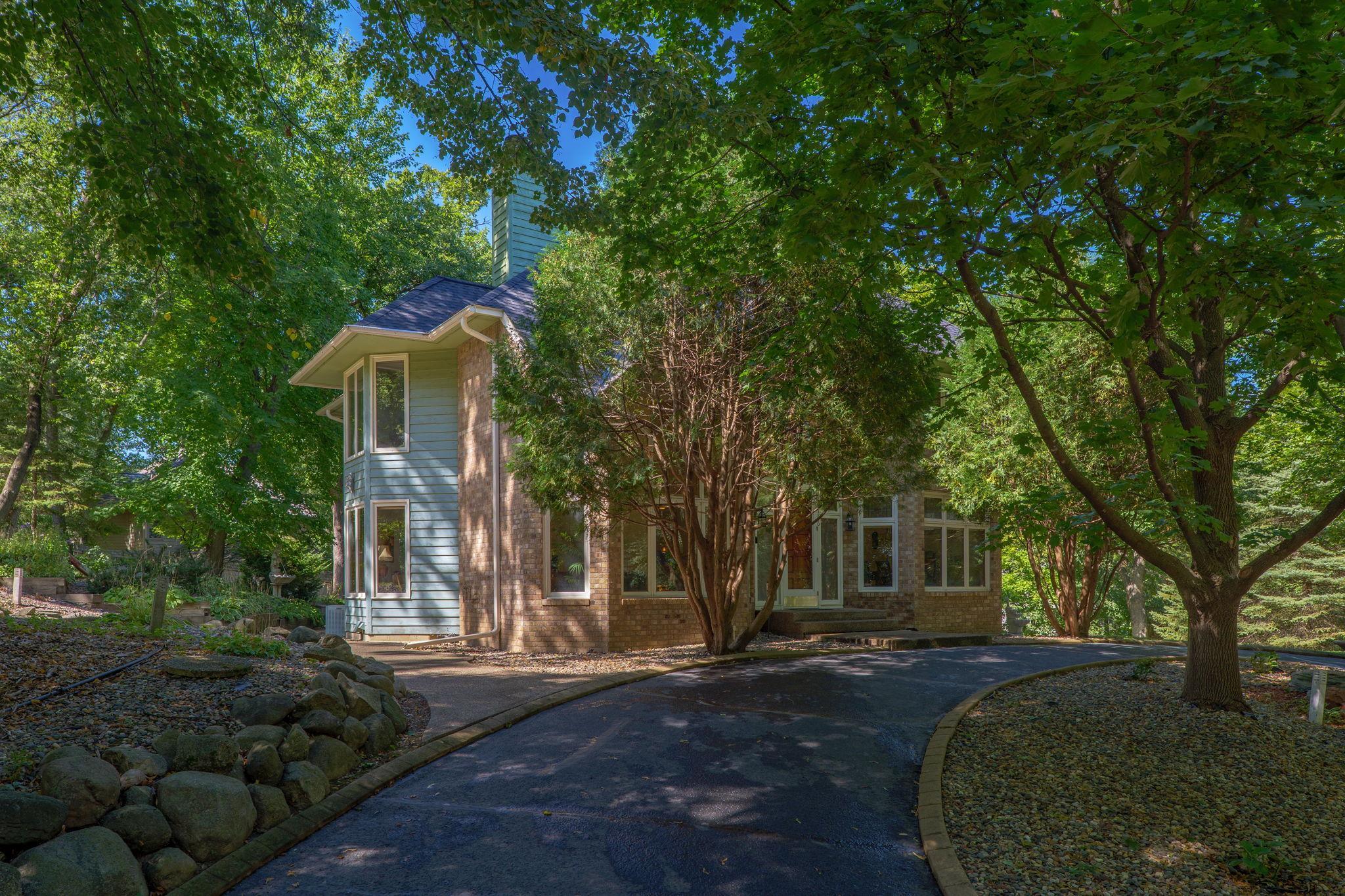 View of Residential at 4166 Heatherton Place, Minnetonka MN 55345, Minnetonka (85 of 96) - Mike Wilen | Minnesota Team Real Estate