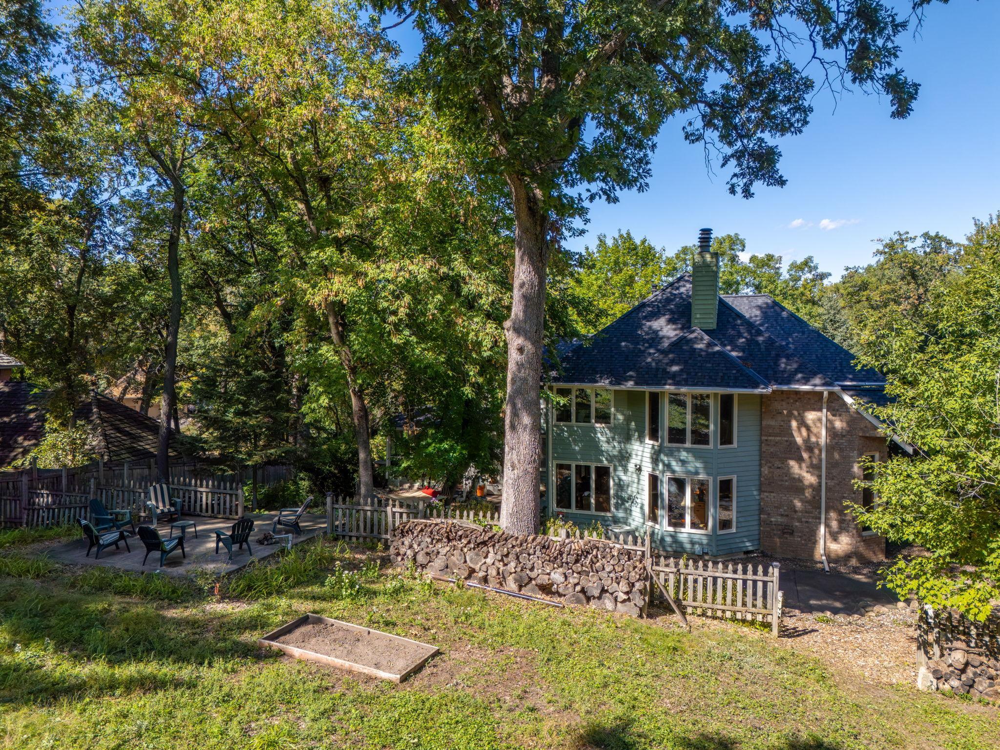 View of Residential at 4166 Heatherton Place, Minnetonka MN 55345, Minnetonka (79 of 96) - Mike Wilen | Minnesota Team Real Estate