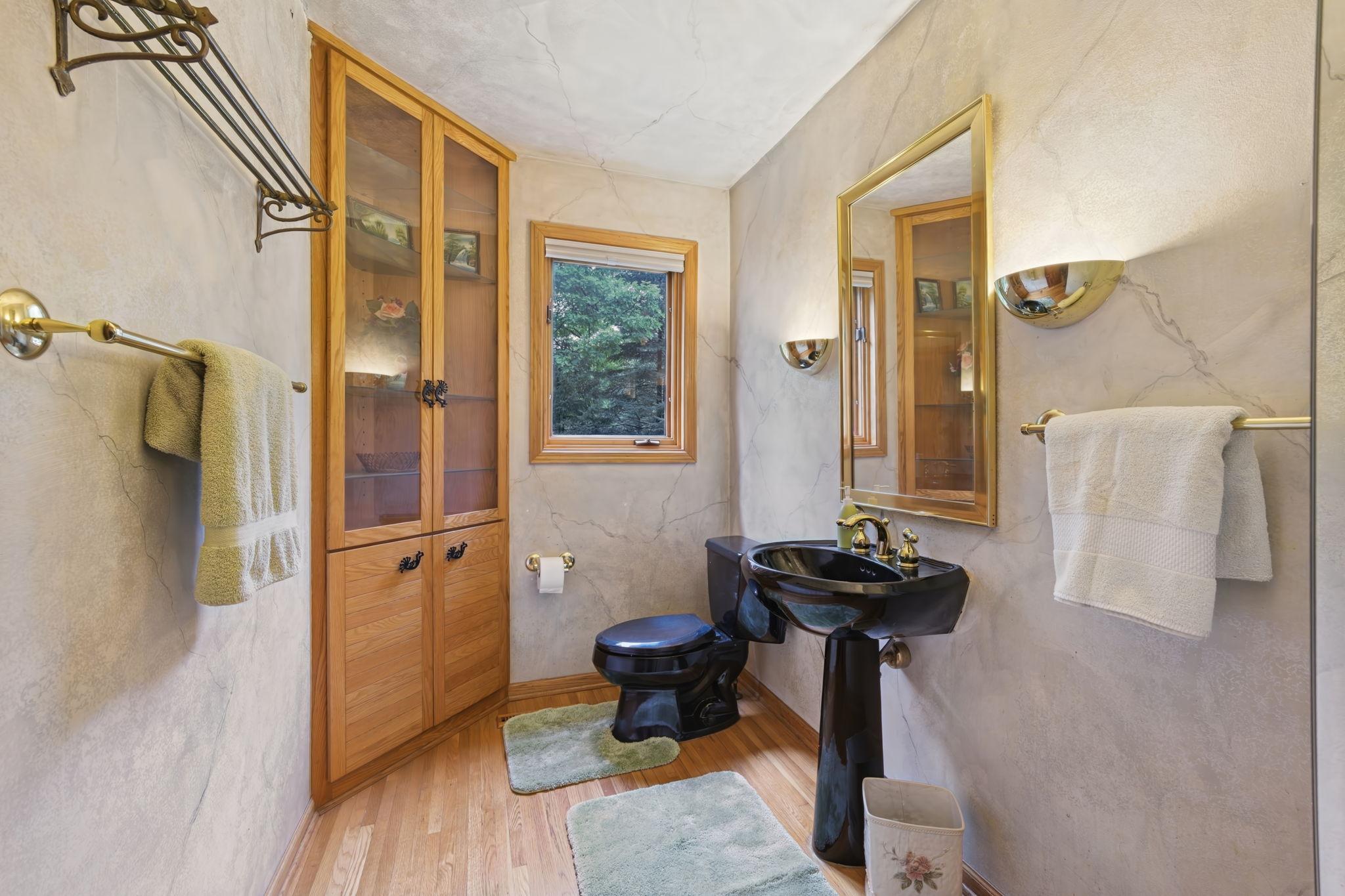 View of Residential at 4166 Heatherton Place, Minnetonka MN 55345, Minnetonka (36 of 96) - Mike Wilen | Minnesota Team Real Estate