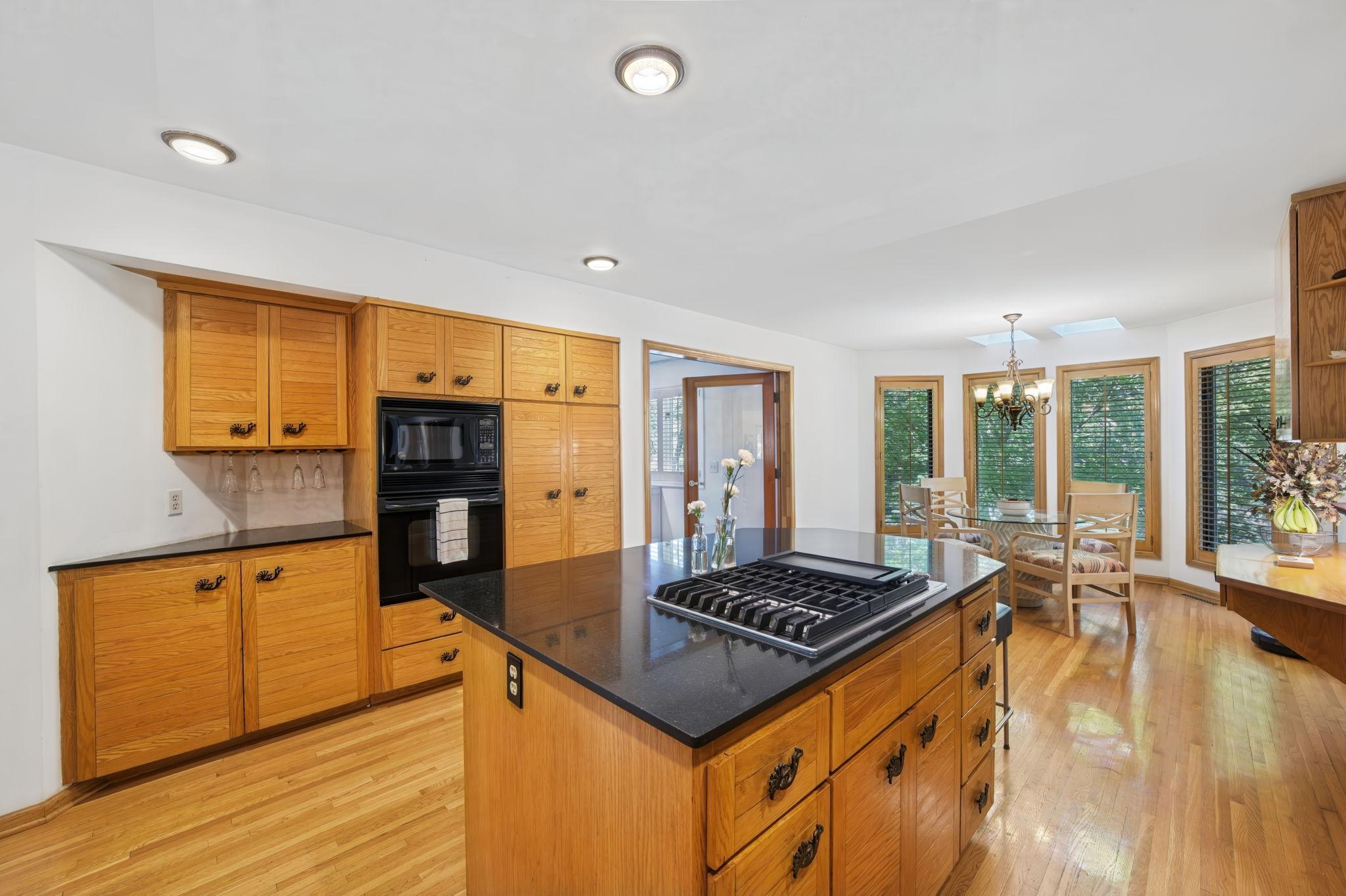 View of Residential at 4166 Heatherton Place, Minnetonka MN 55345, Minnetonka (22 of 96) - Mike Wilen | Minnesota Team Real Estate