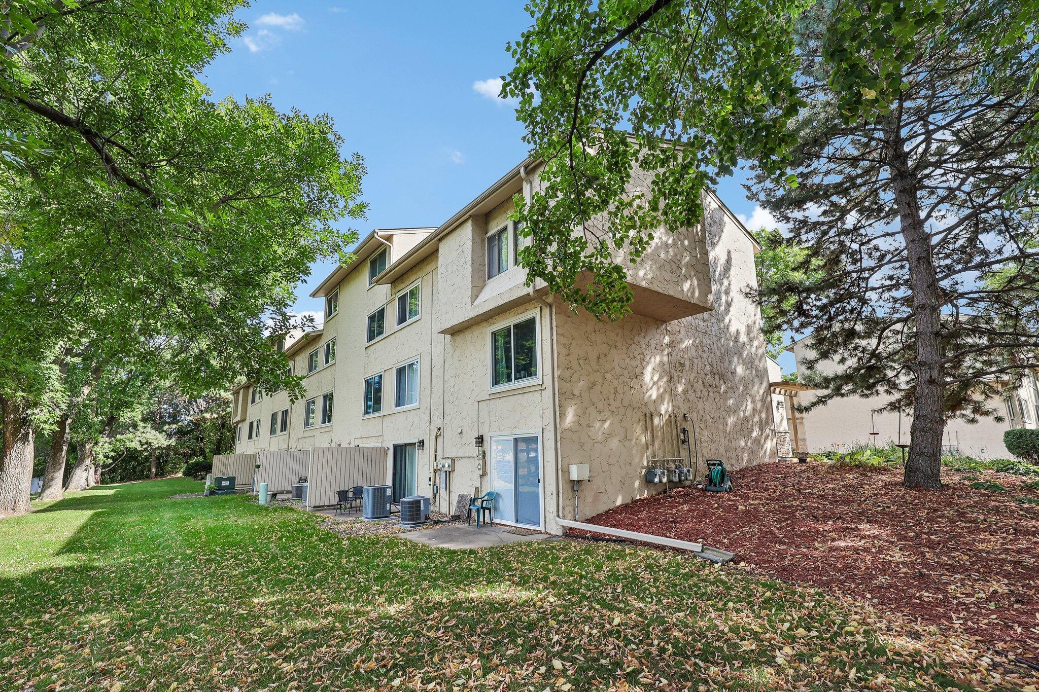 View of Residential at 4082 Meadowlark Lane, Eagan MN 55122, Eagan (33 of 33) - Mike Wilen | Minnesota Team Real Estate