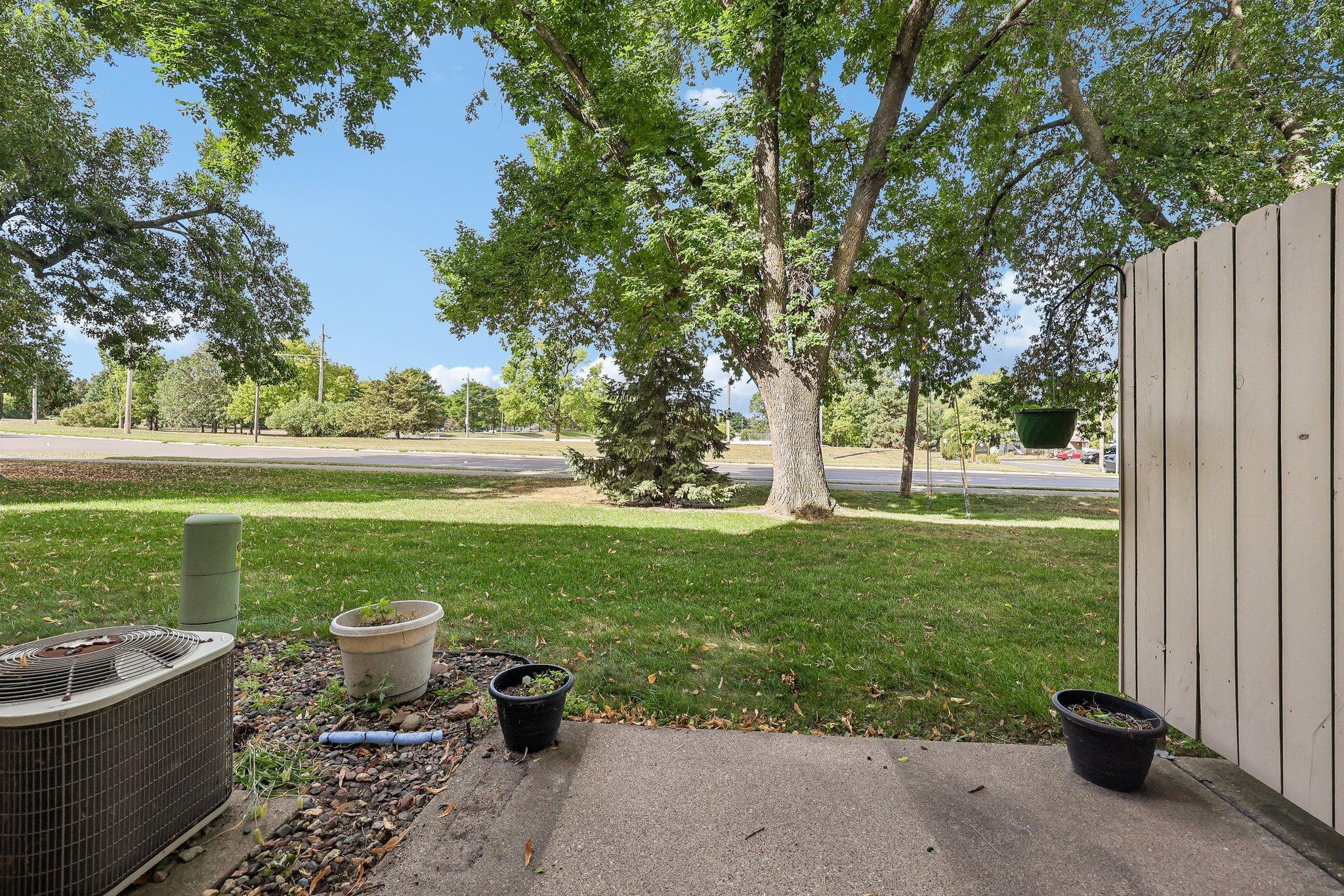 View of Residential at 4082 Meadowlark Lane, Eagan MN 55122, Eagan (32 of 33) - Mike Wilen | Minnesota Team Real Estate