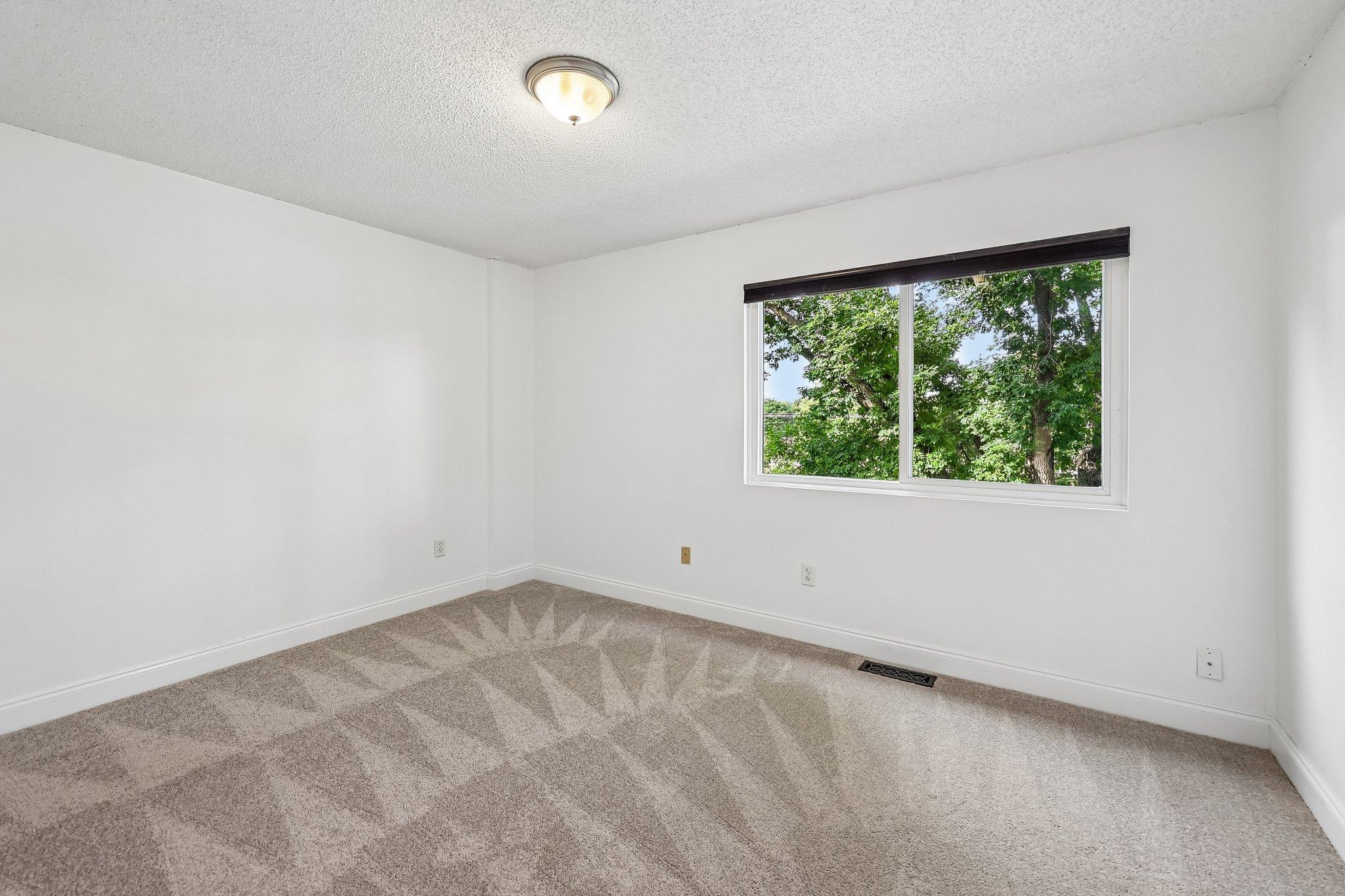 View of Residential at 4082 Meadowlark Lane, Eagan MN 55122, Eagan (15 of 33) - Mike Wilen | Minnesota Team Real Estate