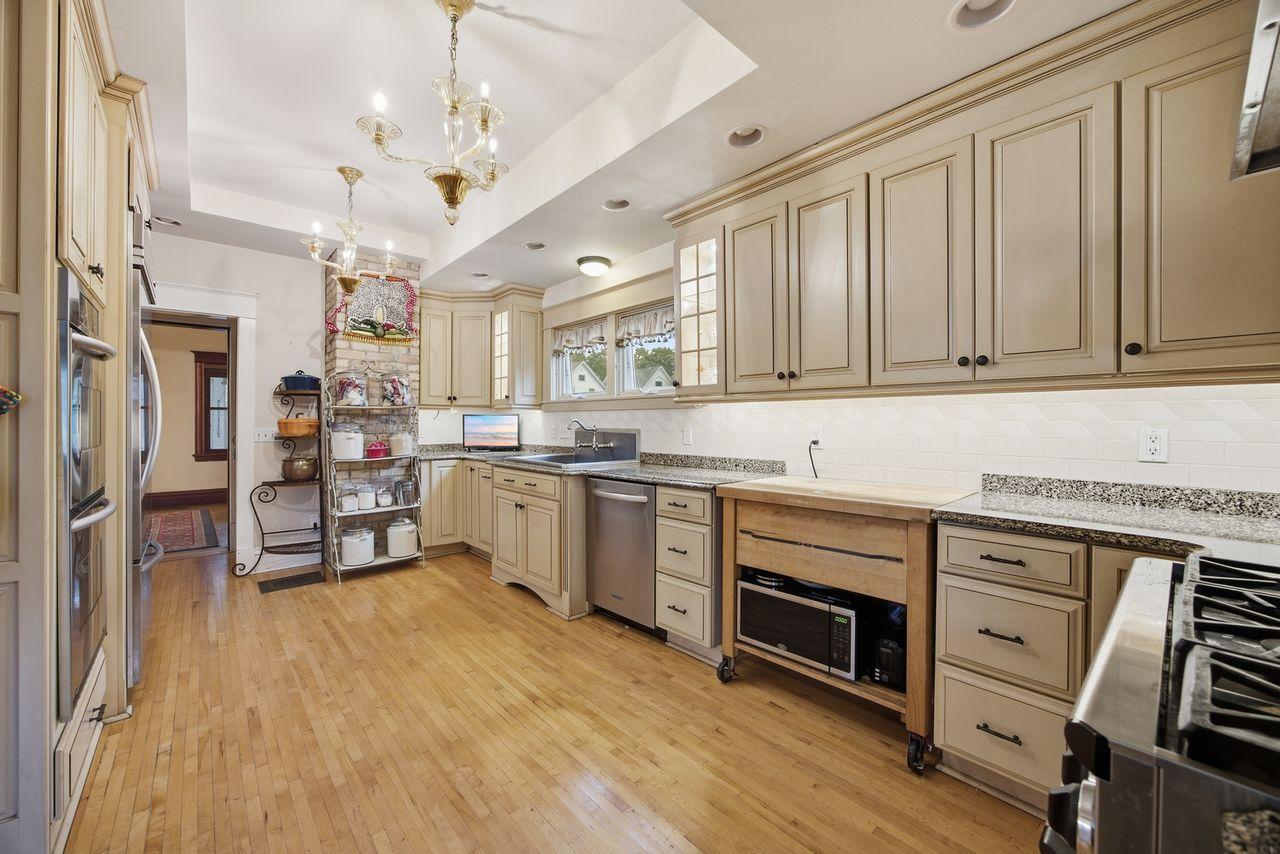 View of Residential at 3501 10th Avenue, Minneapolis MN 55407, Minneapolis (10 of 29) - Mike Wilen | Minnesota Team Real Estate