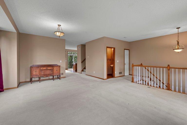 View of Residential at 15826 Frisian Lane, Apple Valley MN 55124, Apple Valley (33 of 46) - Mike Wilen | Minnesota Team Real Estate