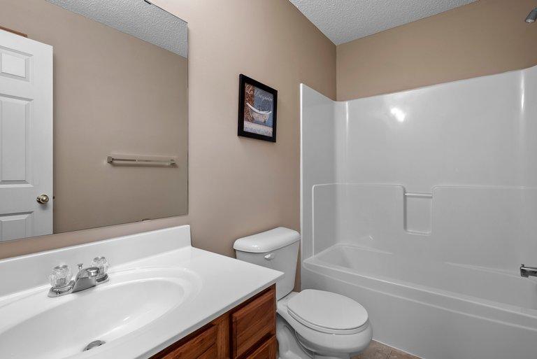 View of Residential at 15826 Frisian Lane, Apple Valley MN 55124, Apple Valley (27 of 46) - Mike Wilen | Minnesota Team Real Estate