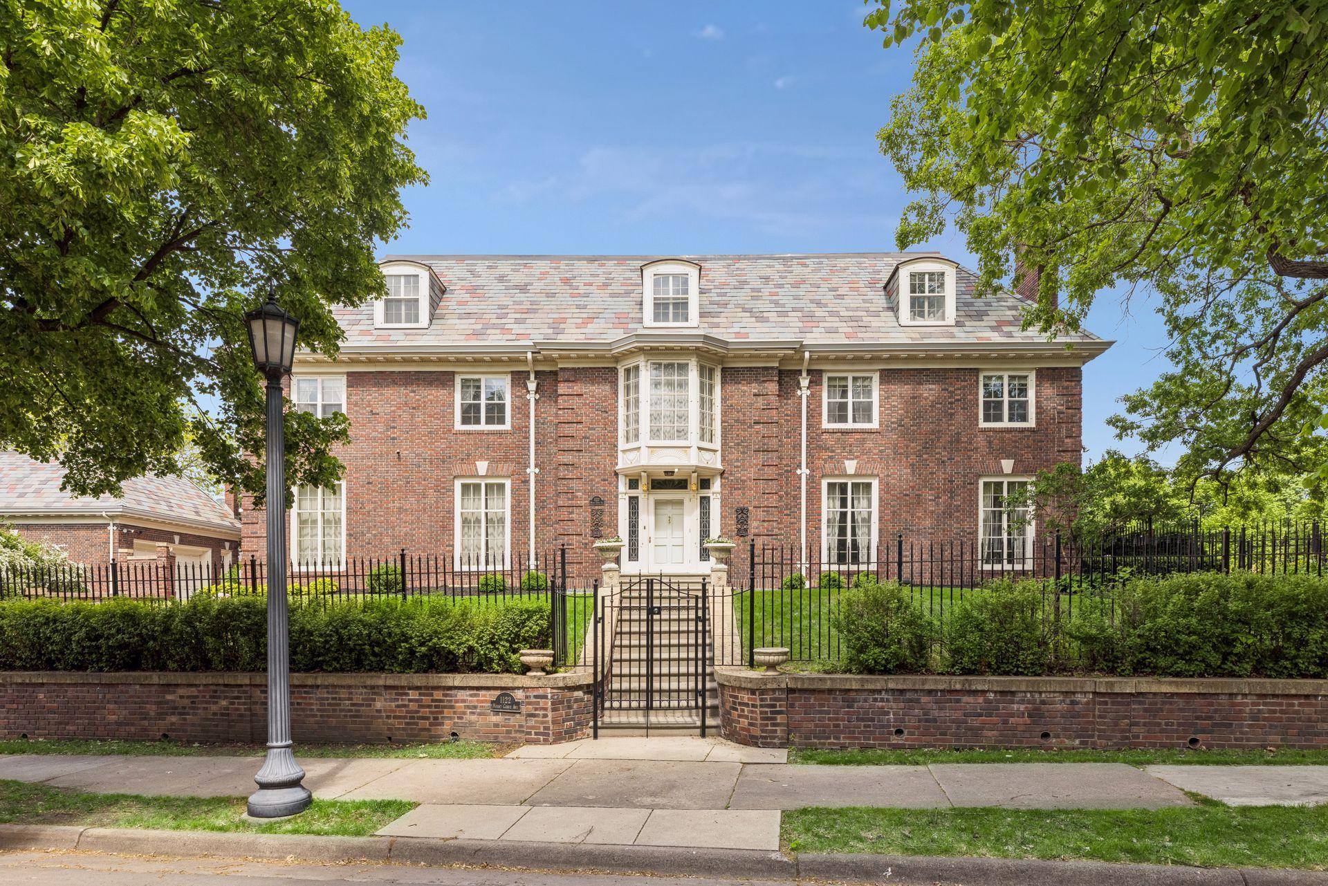 View of Single Family at 1122 Mount Curve Avenue, Minneapolis - Mike Wilen | Minnesota Team Real Estate