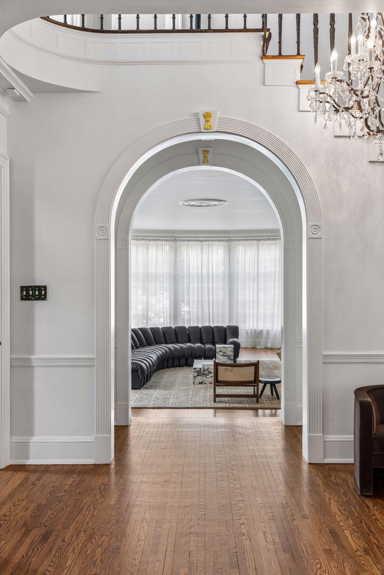View of Residential at 1122 Mount Curve Avenue, Minneapolis MN 55403, Minneapolis (14 of 94) - Mike Wilen | Minnesota Team Real Estate