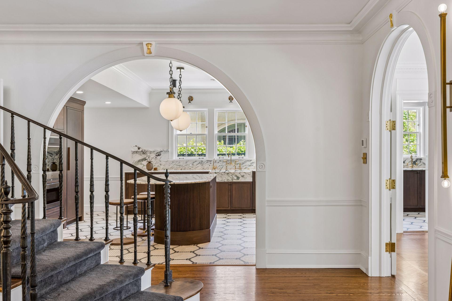View of Residential at 1122 Mount Curve Avenue, Minneapolis MN 55403, Minneapolis (23 of 94) - Mike Wilen | Minnesota Team Real Estate