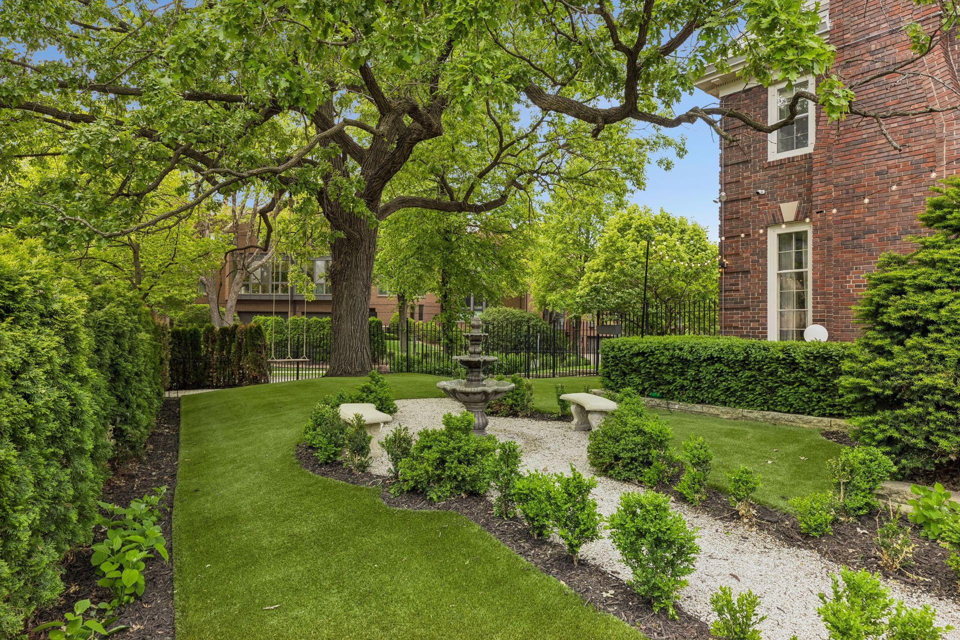 View of Residential at 1122 Mount Curve Avenue, Minneapolis MN 55403, Minneapolis (89 of 94) - Mike Wilen | Minnesota Team Real Estate