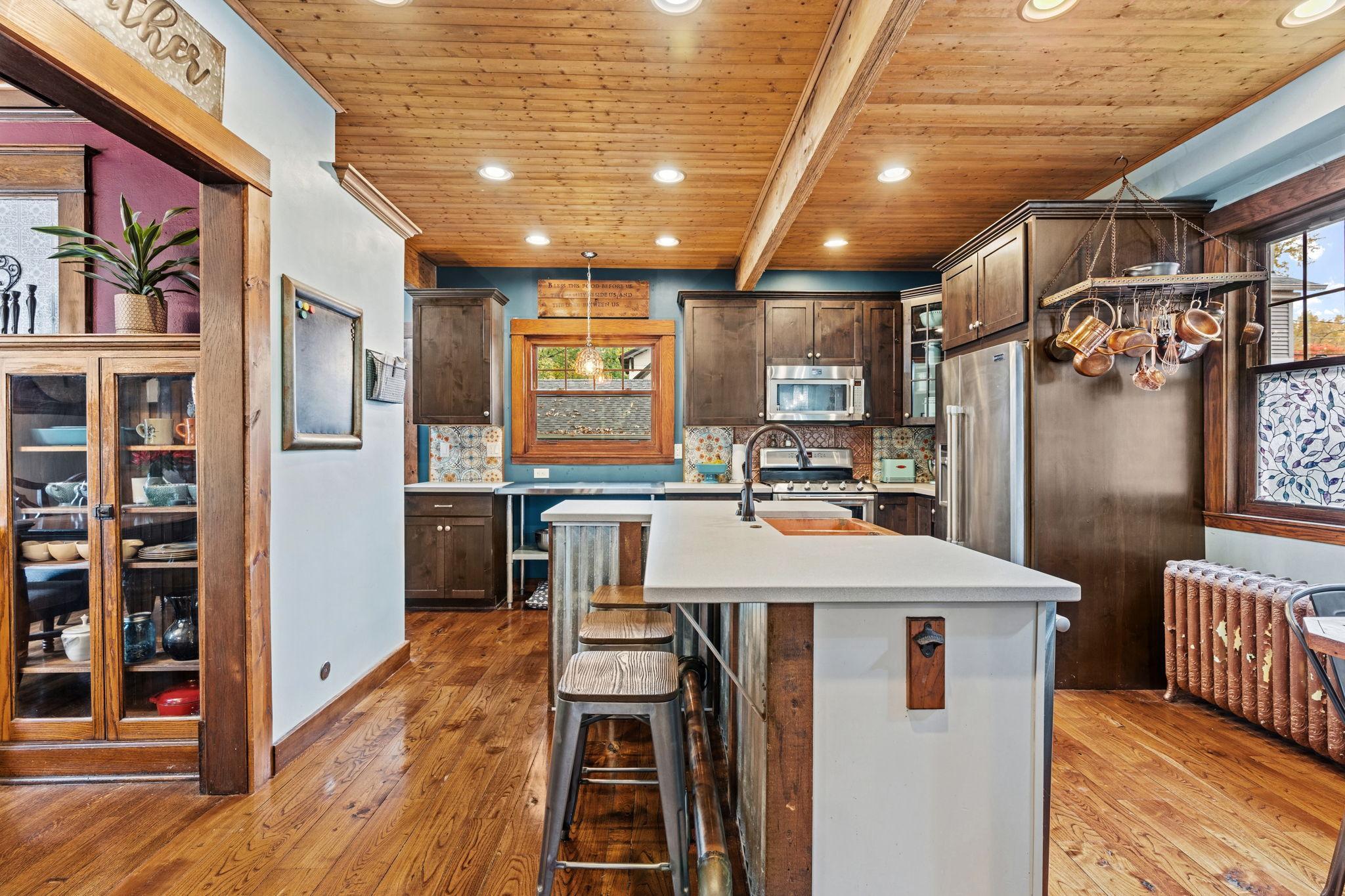 View of Residential at 958 Como Avenue, Saint Paul MN 55103, Saint Paul (11 of 45) - Mike Wilen | Minnesota Team Real Estate