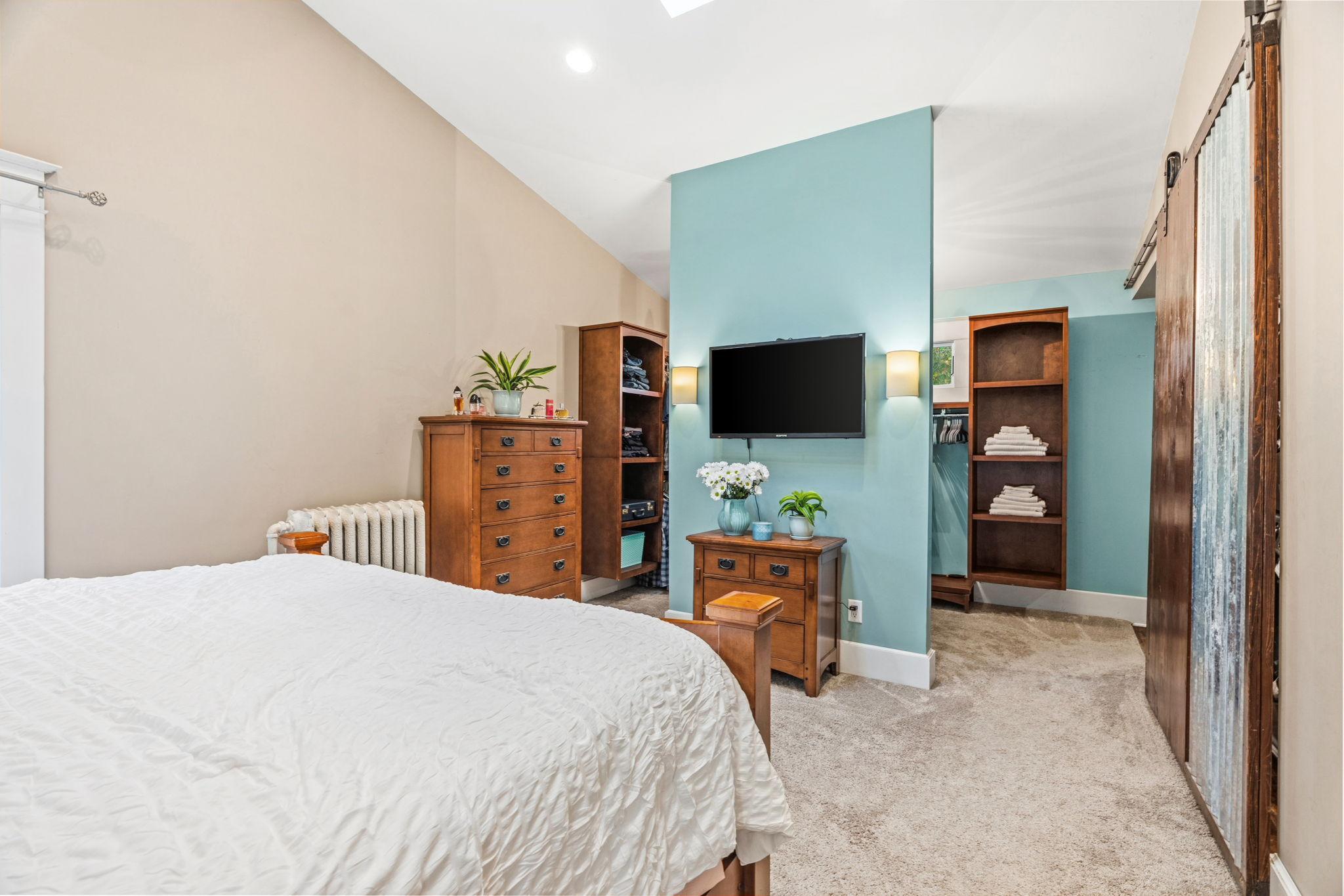 View of Residential at 958 Como Avenue, Saint Paul MN 55103, Saint Paul (21 of 45) - Mike Wilen | Minnesota Team Real Estate
