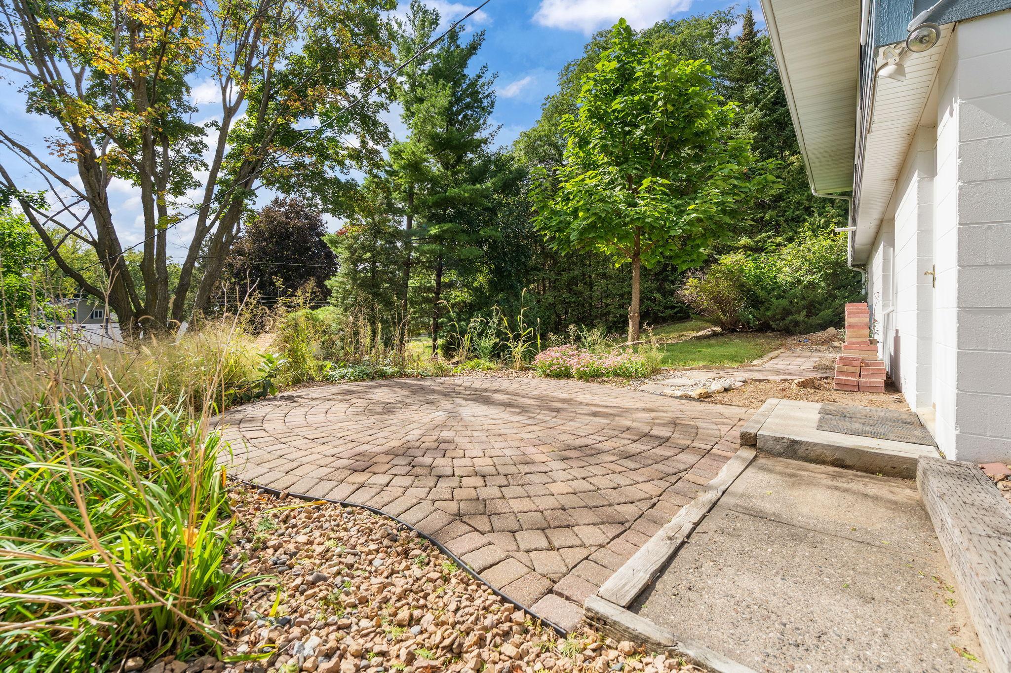 View of Residential at 3521 103rd Street, Bloomington MN 55431, Bloomington (34 of 41) - Mike Wilen | Minnesota Team Real Estate
