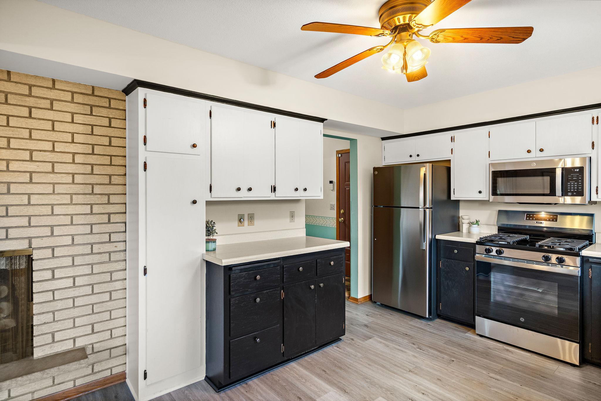 View of Residential at 3521 103rd Street, Bloomington MN 55431, Bloomington (9 of 41) - Mike Wilen | Minnesota Team Real Estate