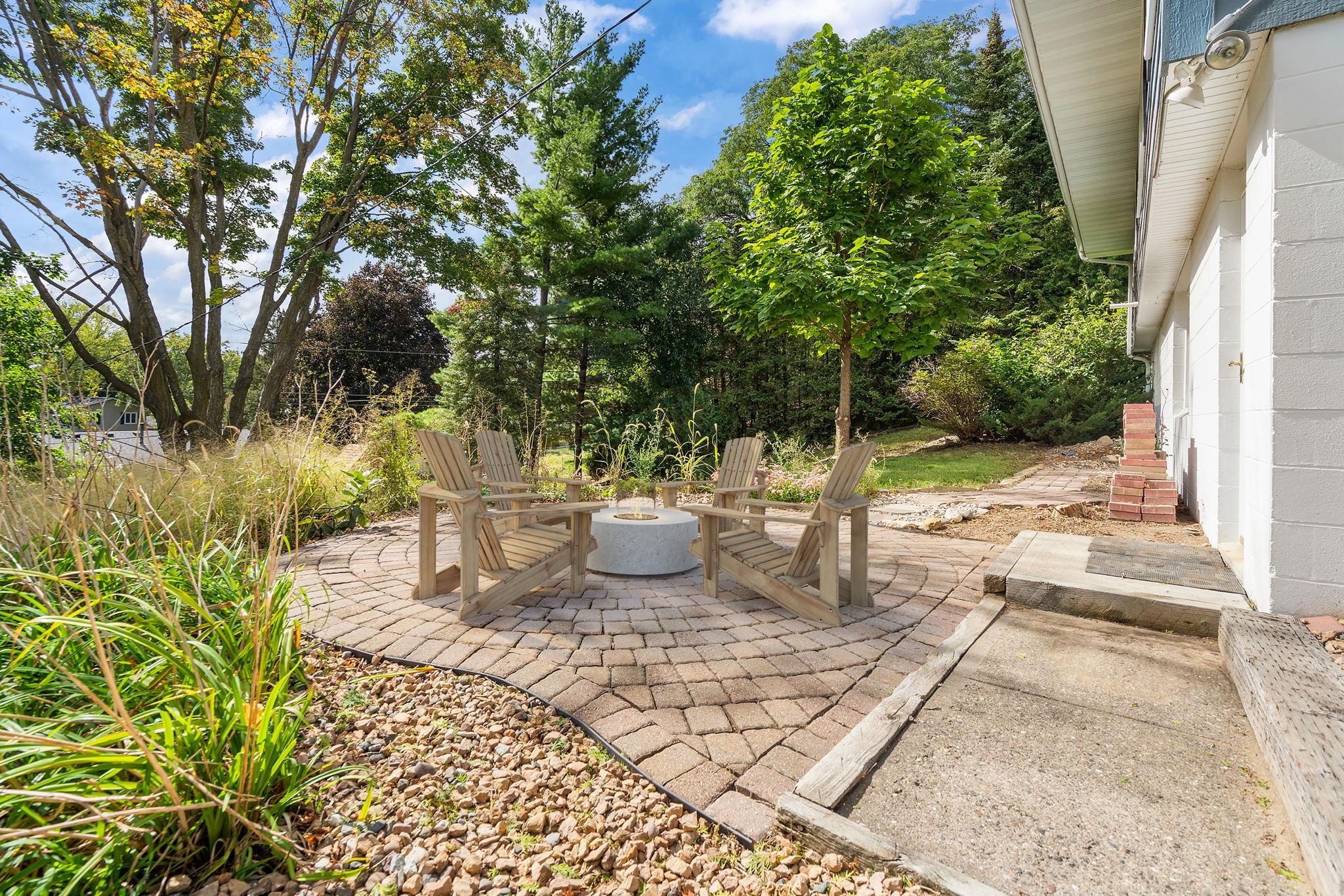 View of Residential at 3521 103rd Street, Bloomington MN 55431, Bloomington (39 of 47) - Mike Wilen | Minnesota Team Real Estate