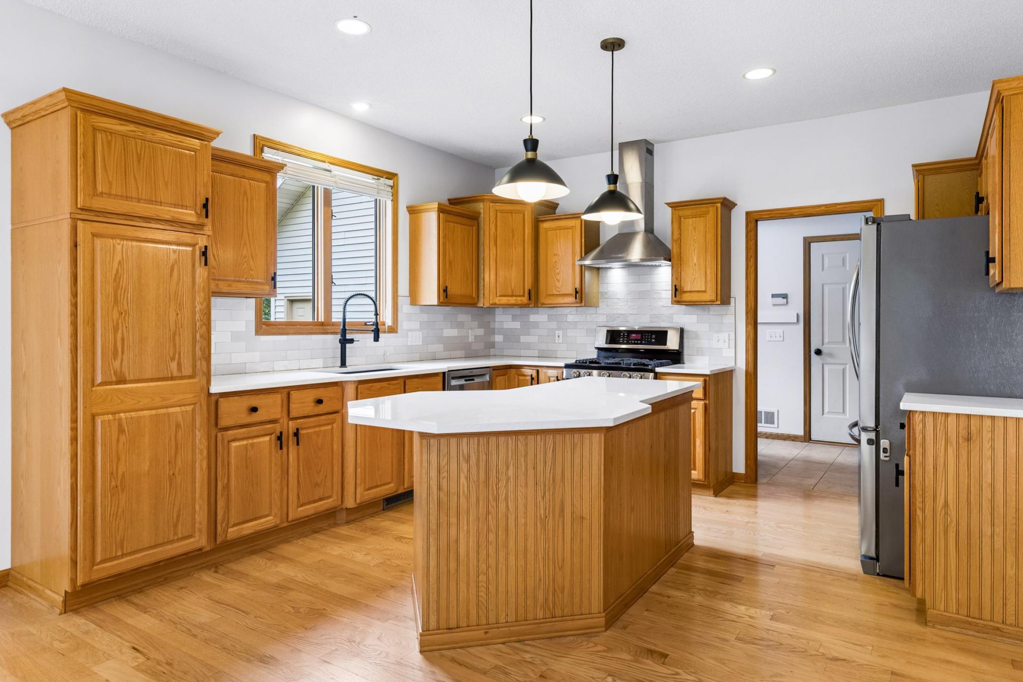 View of Residential at 20299 Jupiter Way, Lakeville MN 55044, Lakeville (12 of 62) - Mike Wilen | Minnesota Team Real Estate
