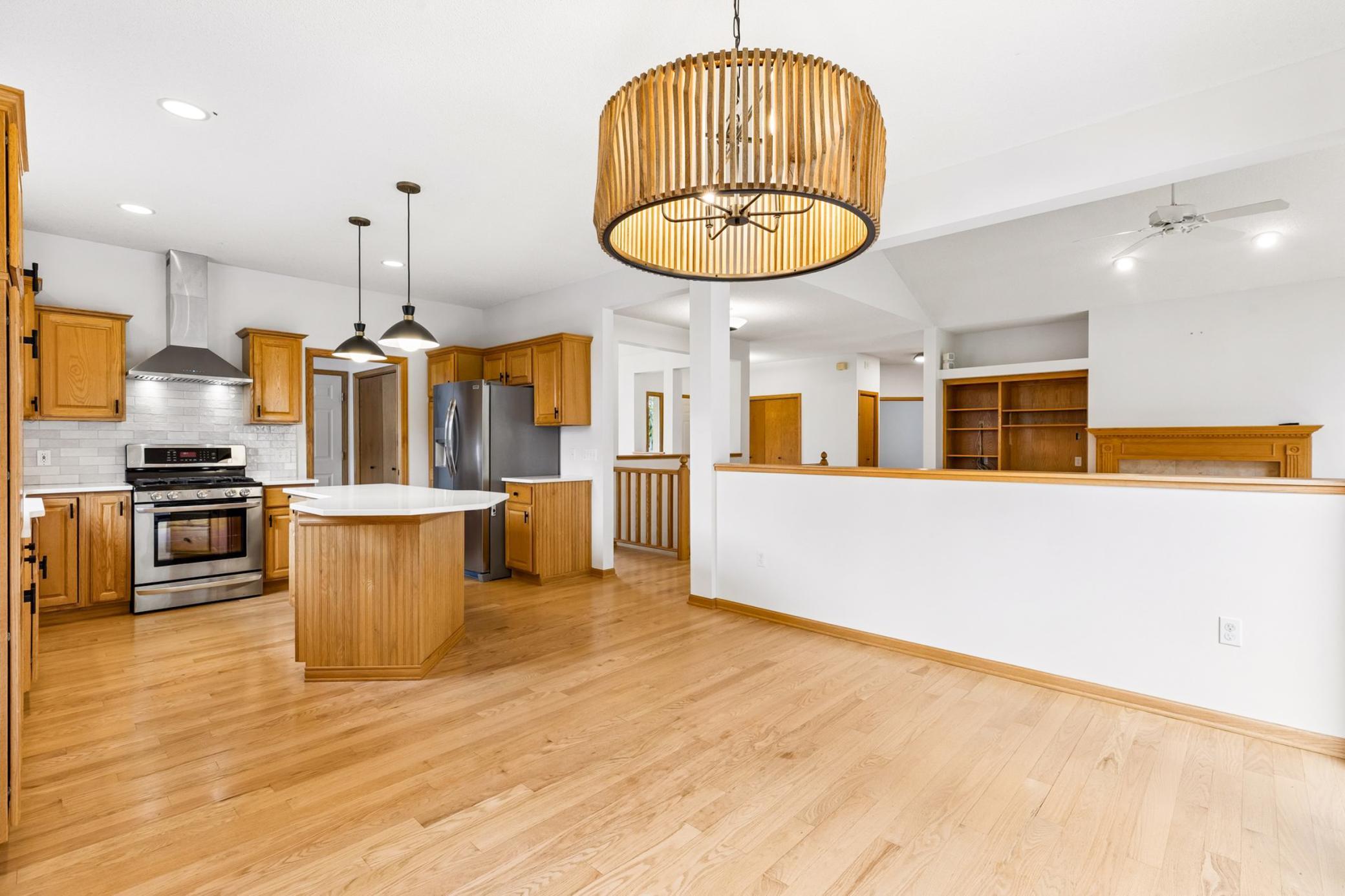 View of Residential at 20299 Jupiter Way, Lakeville MN 55044, Lakeville (17 of 62) - Mike Wilen | Minnesota Team Real Estate