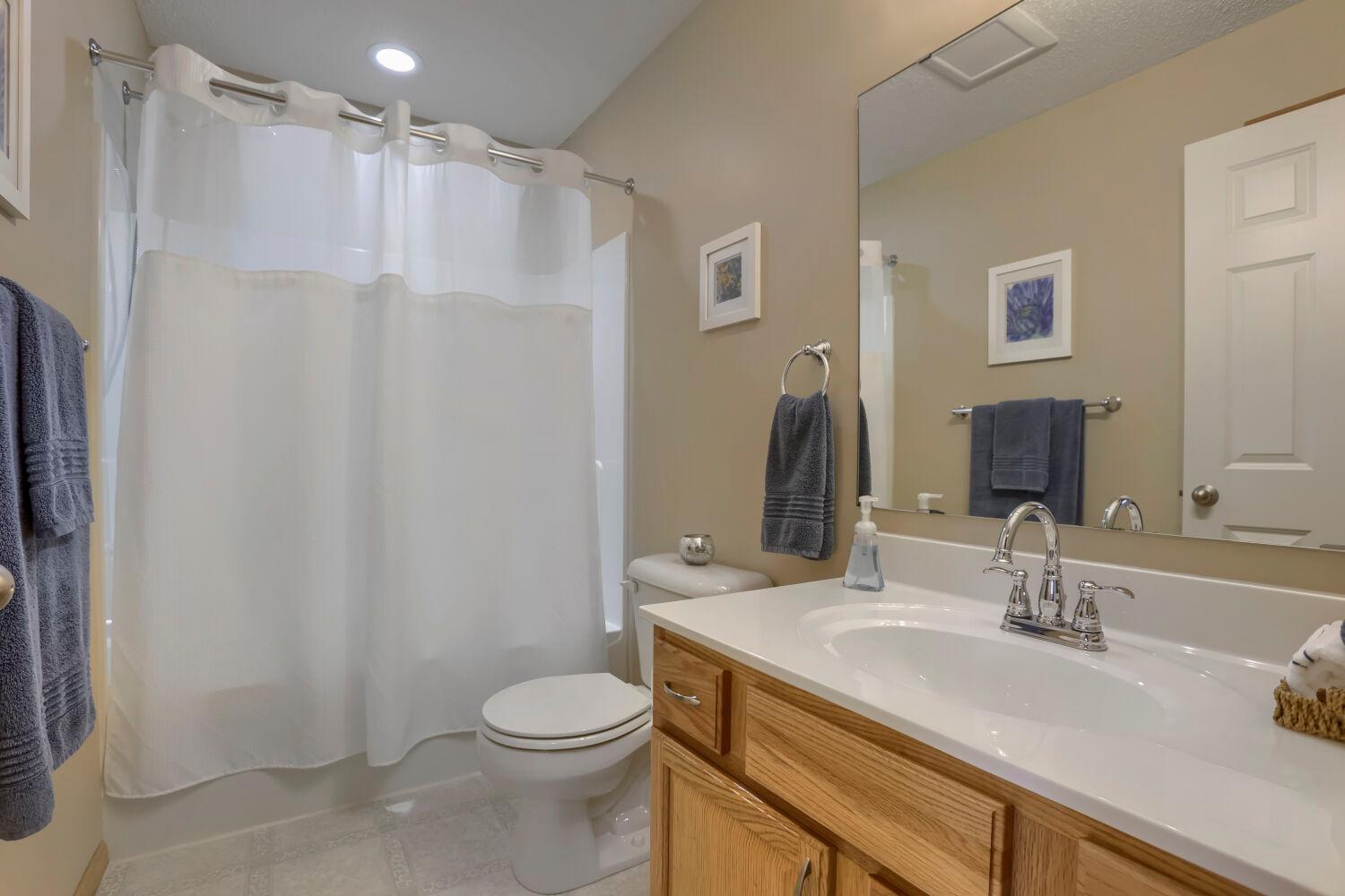 View of Residential at 621 Village Parkway, Circle Pines MN 55014, Circle Pines (19 of 27) - Mike Wilen | Minnesota Team Real Estate