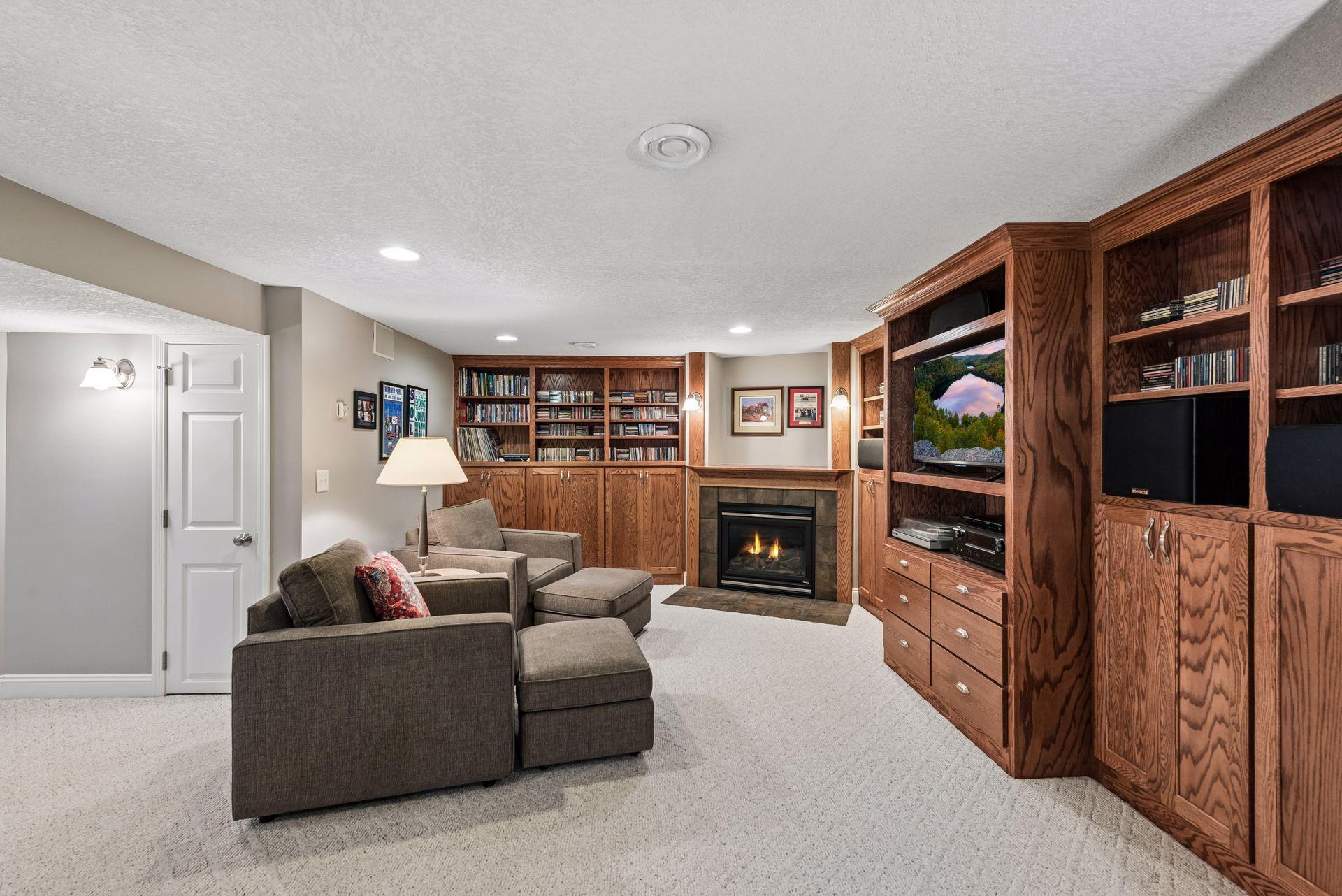 View of Residential at 4000 Abbott Avenue, Minneapolis MN 55410, Minneapolis (20 of 34) - Mike Wilen | Minnesota Team Real Estate