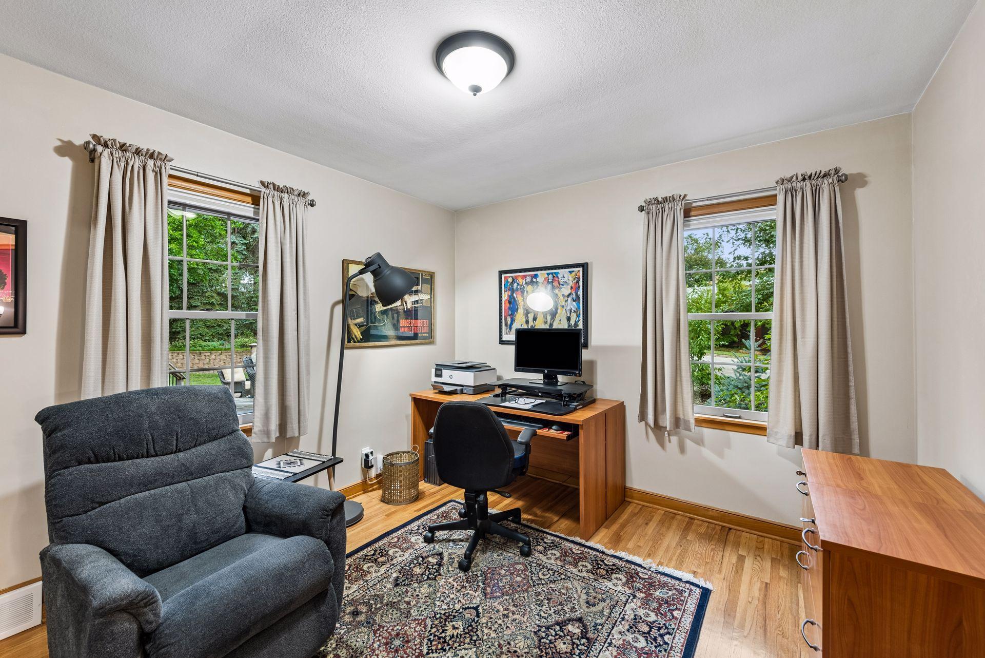 View of Residential at 4000 Abbott Avenue, Minneapolis MN 55410, Minneapolis (13 of 34) - Mike Wilen | Minnesota Team Real Estate