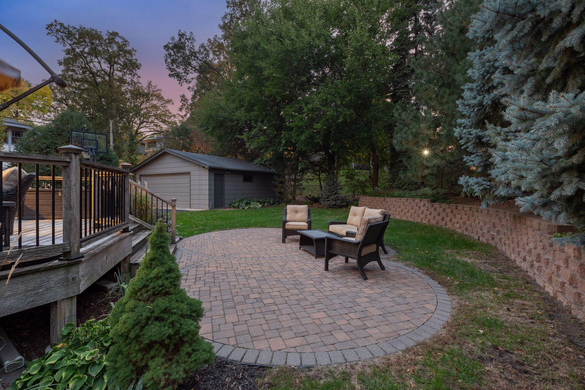 View of Residential at 4000 Abbott Avenue, Minneapolis MN 55410, Minneapolis (32 of 37) - Mike Wilen | Minnesota Team Real Estate