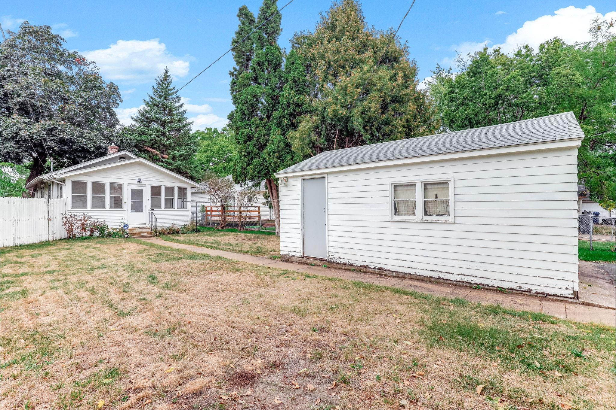 View of Residential at 4718 Dupont Avenue, Minneapolis MN 55430, Minneapolis (16 of 20) - Mike Wilen | Minnesota Team Real Estate