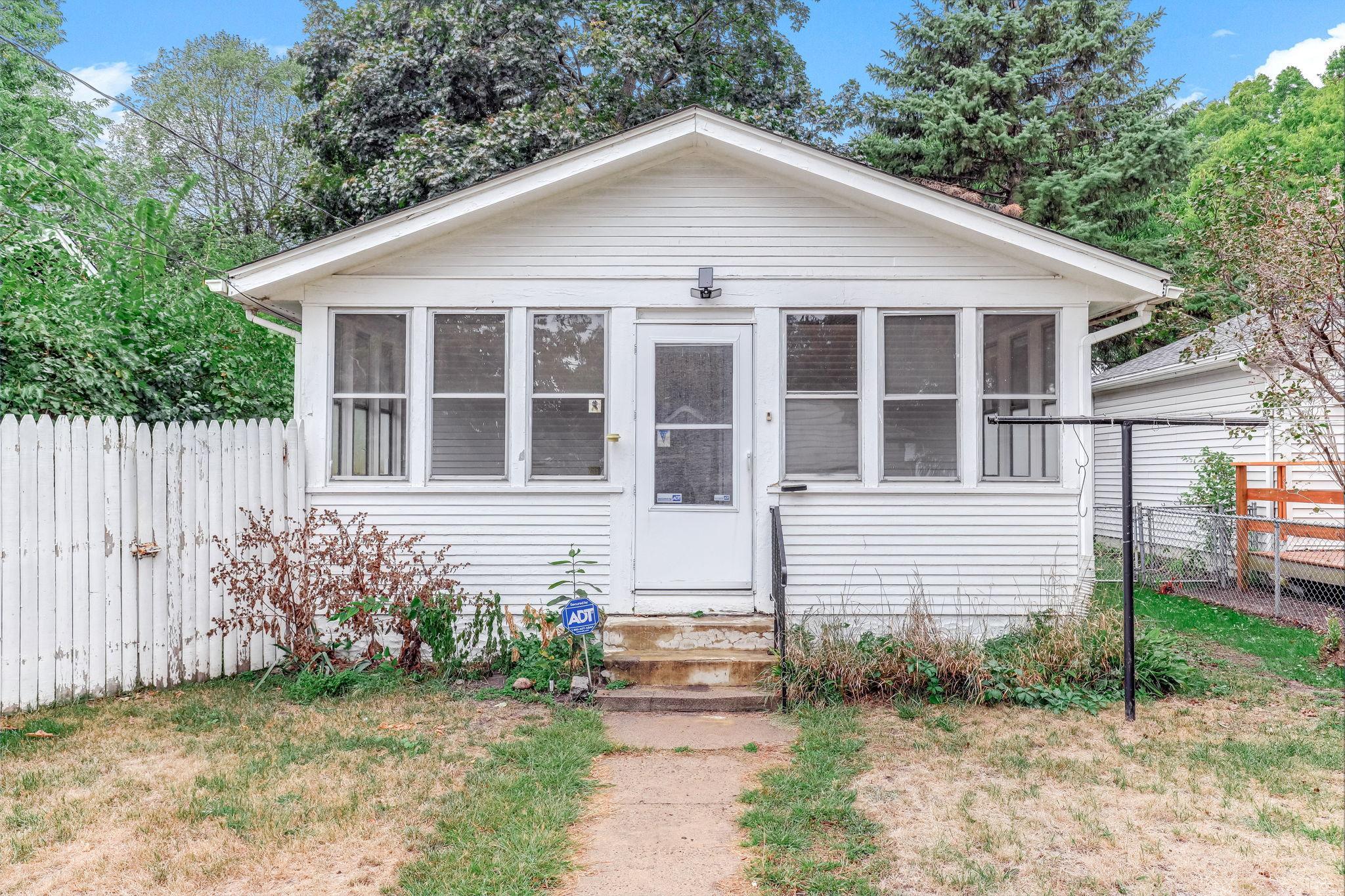 View of Residential at 4718 Dupont Avenue, Minneapolis MN 55430, Minneapolis (15 of 20) - Mike Wilen | Minnesota Team Real Estate