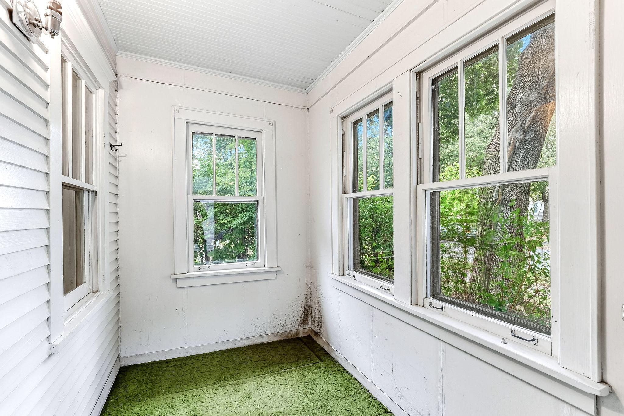 View of Residential at 4718 Dupont Avenue, Minneapolis MN 55430, Minneapolis (3 of 20) - Mike Wilen | Minnesota Team Real Estate
