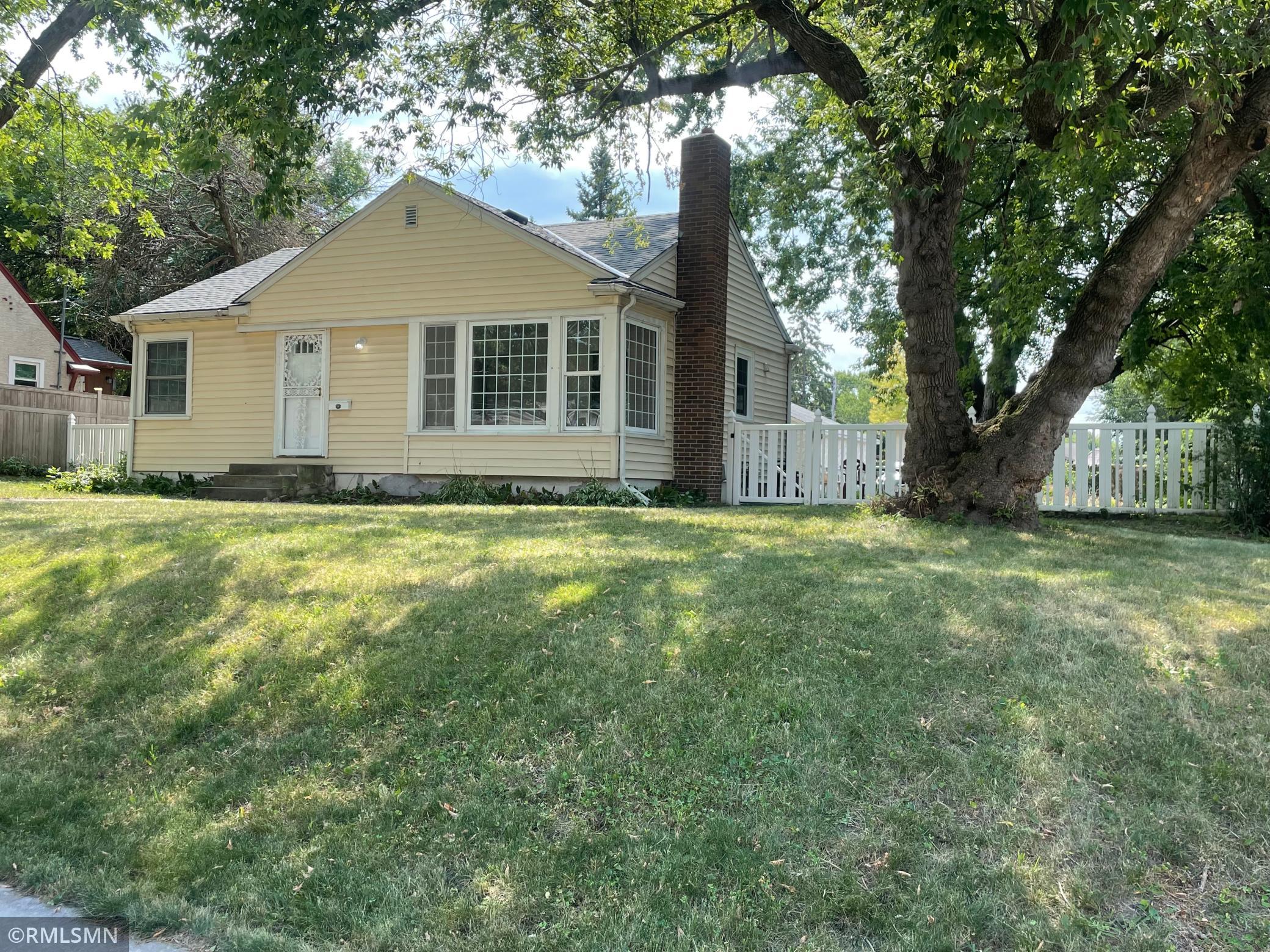 View of Single Family at 1600 37th Avenue, Minneapolis - Mike Wilen | Minnesota Team Real Estate